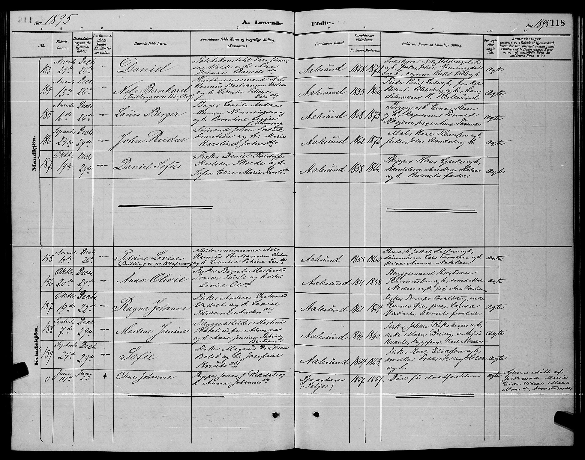 Ministerialprotokoller, klokkerbøker og fødselsregistre - Møre og Romsdal, AV/SAT-A-1454/529/L0467: Klokkerbok nr. 529C04, 1889-1897, s. 118