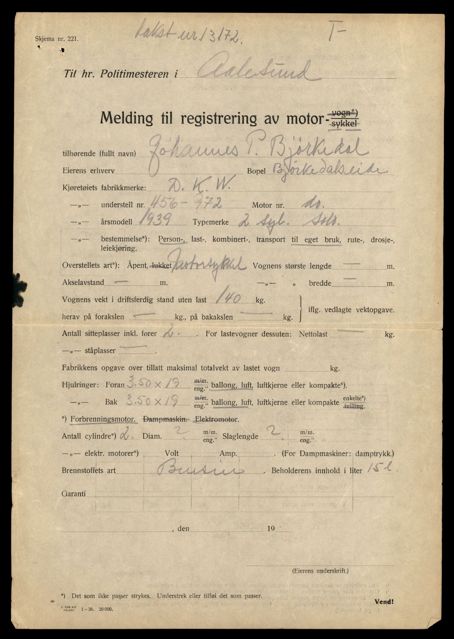 Møre og Romsdal vegkontor - Ålesund trafikkstasjon, AV/SAT-A-4099/F/Fe/L0042: Registreringskort for kjøretøy T 13906 - T 14079, 1927-1998, s. 793