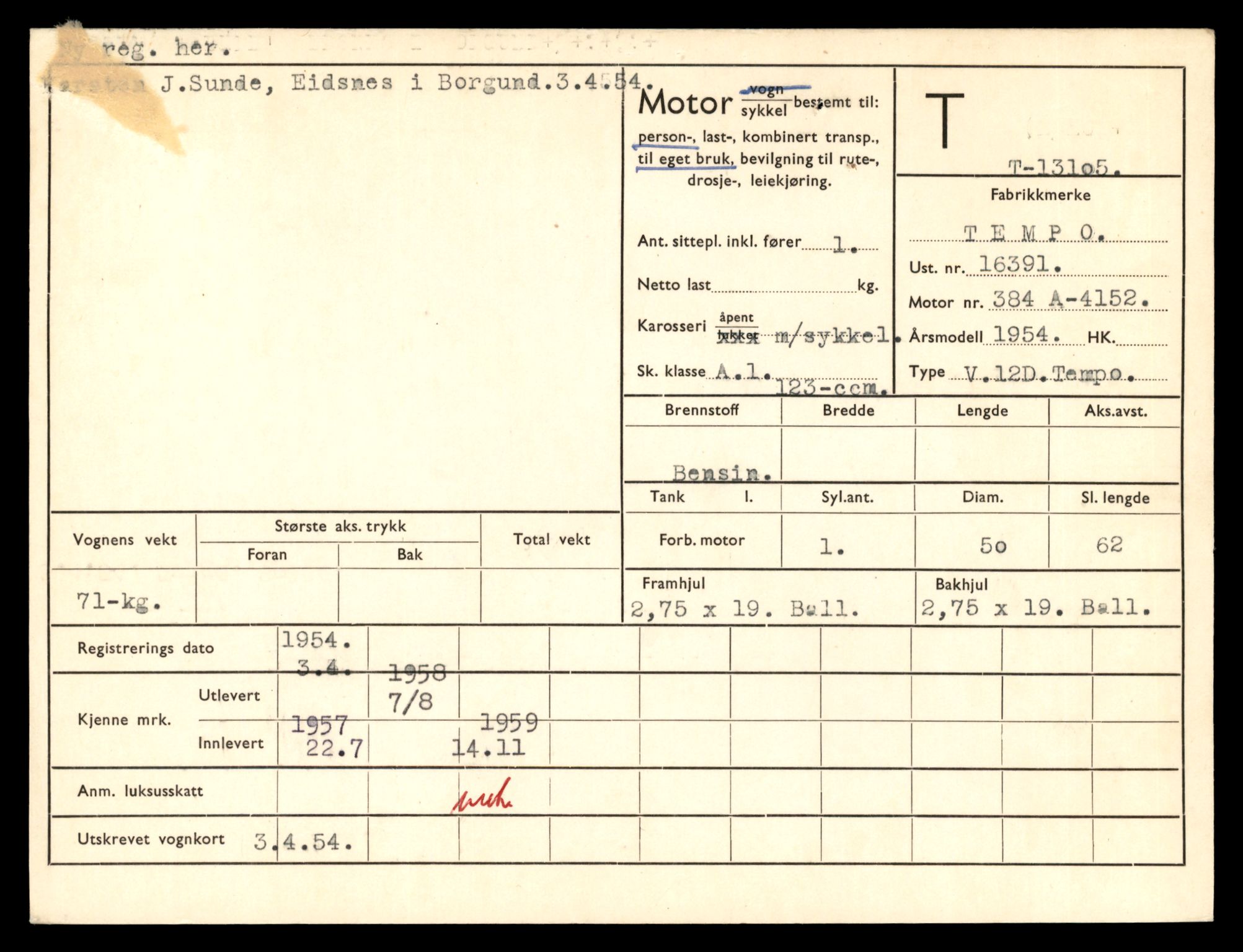 Møre og Romsdal vegkontor - Ålesund trafikkstasjon, AV/SAT-A-4099/F/Fe/L0037: Registreringskort for kjøretøy T 13031 - T 13179, 1927-1998, s. 1476