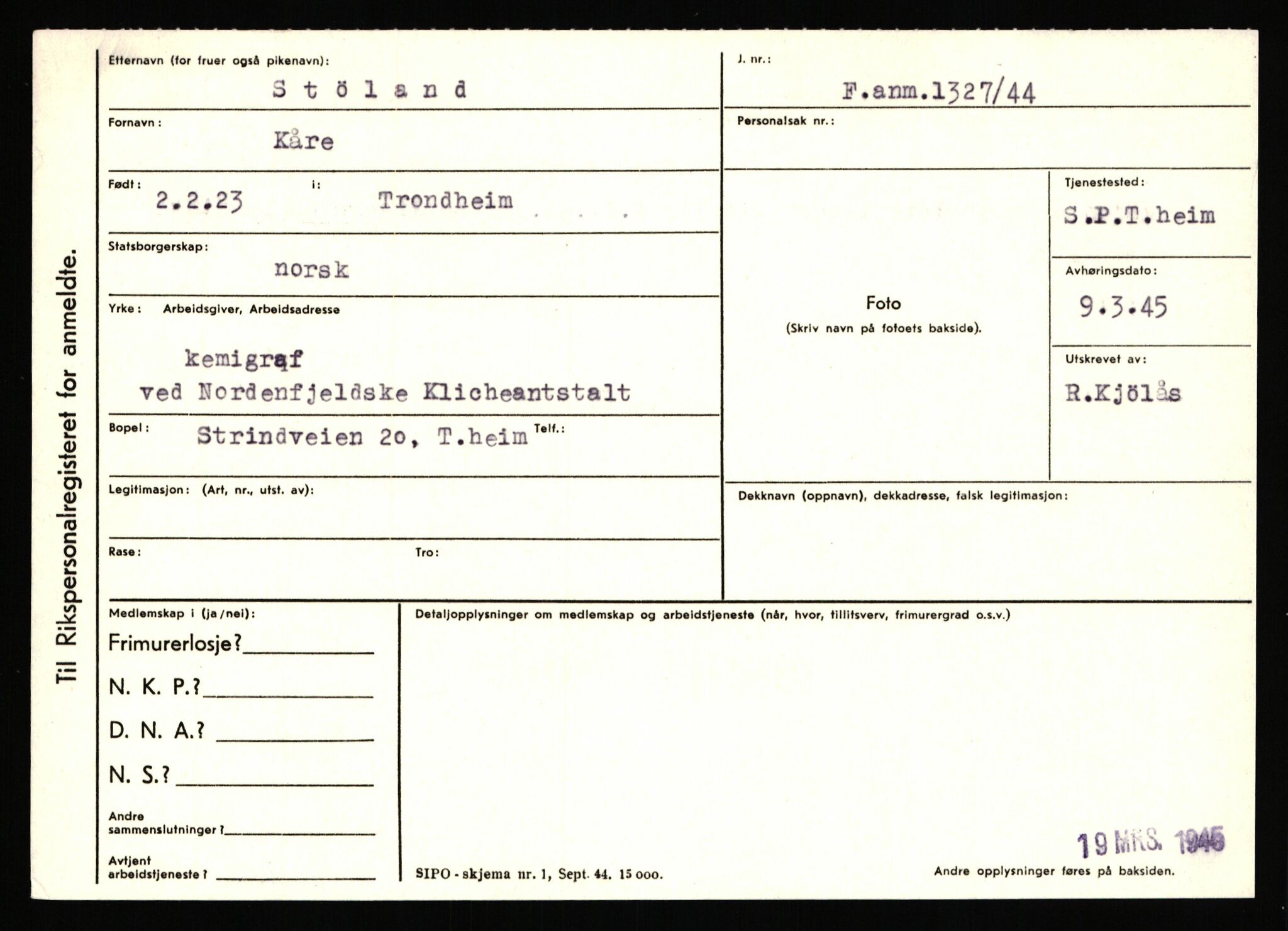 Statspolitiet - Hovedkontoret / Osloavdelingen, AV/RA-S-1329/C/Ca/L0014: Seterlien - Svartås, 1943-1945, s. 4585