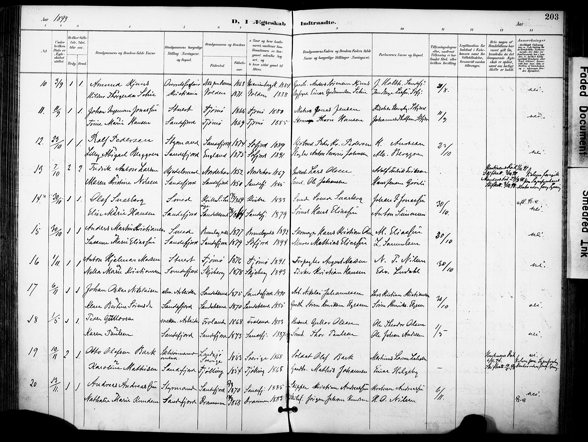 Sandefjord kirkebøker, AV/SAKO-A-315/F/Fa/L0004: Ministerialbok nr. 4, 1894-1905, s. 203