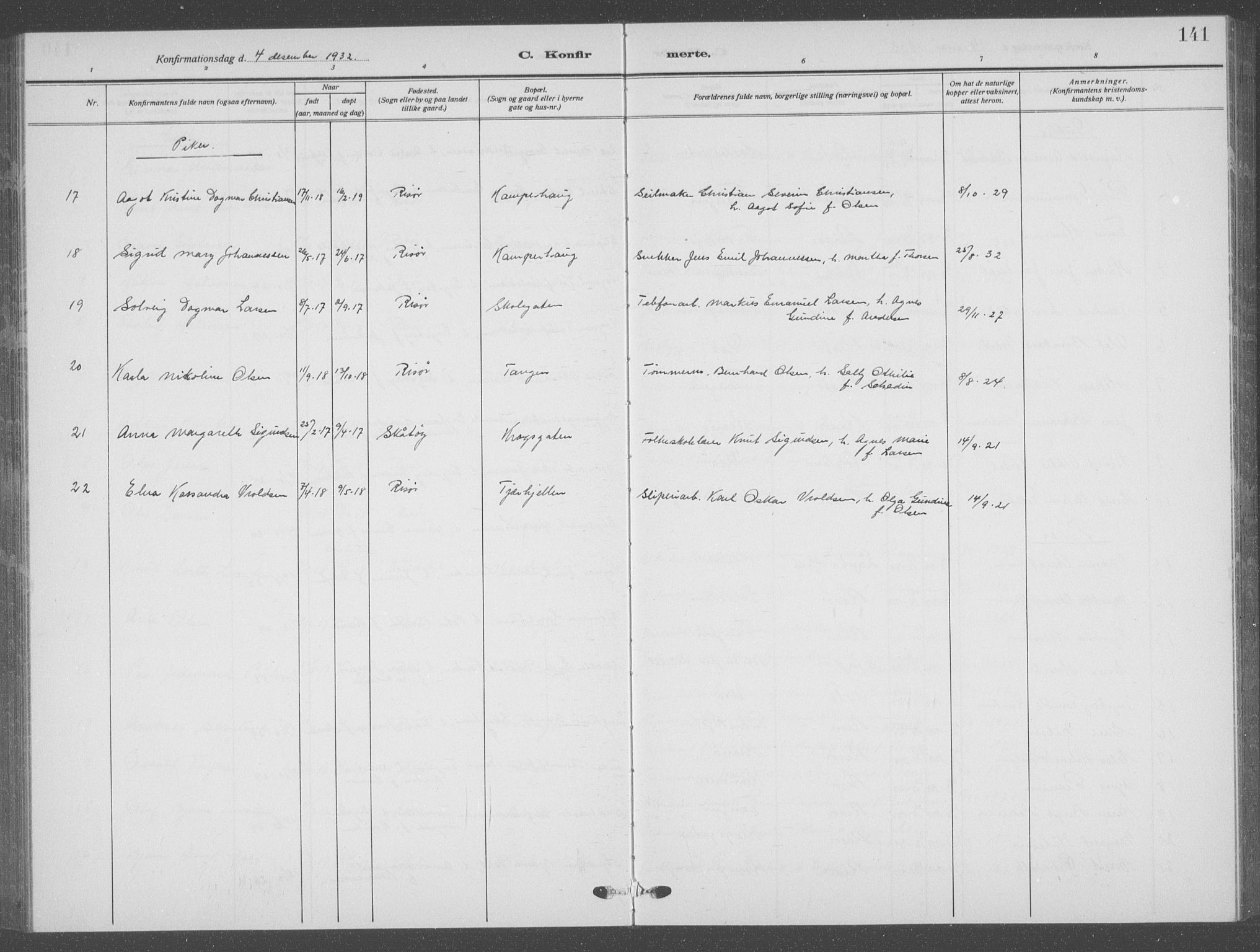Risør sokneprestkontor, AV/SAK-1111-0035/F/Fb/L0009: Klokkerbok nr. B 9, 1922-1939, s. 141