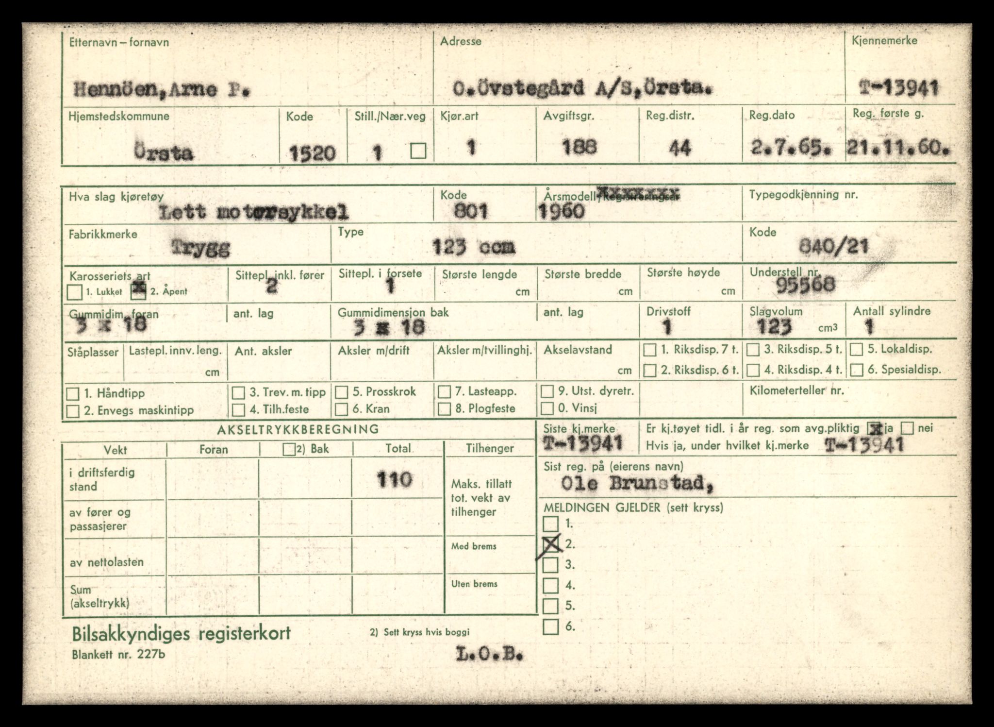 Møre og Romsdal vegkontor - Ålesund trafikkstasjon, AV/SAT-A-4099/F/Fe/L0042: Registreringskort for kjøretøy T 13906 - T 14079, 1927-1998, s. 624