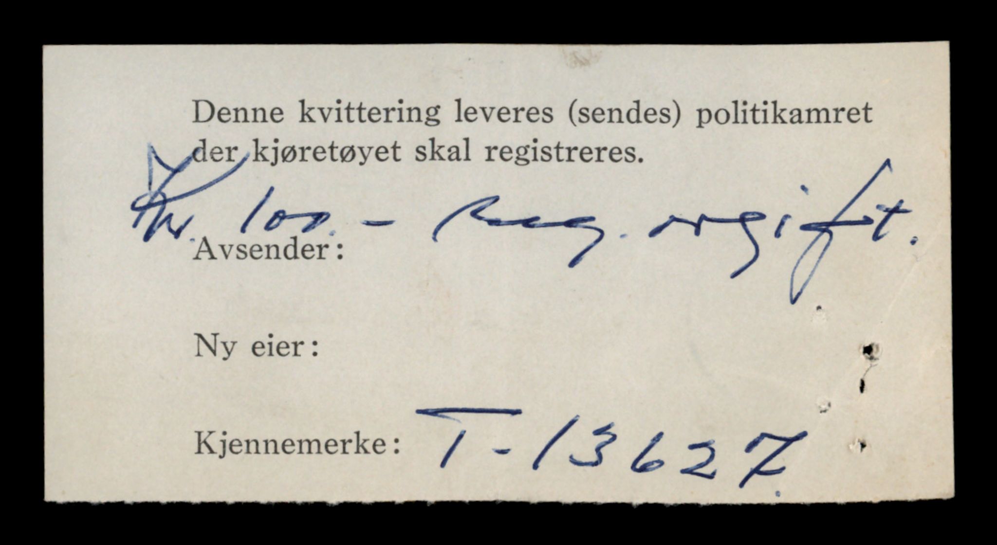 Møre og Romsdal vegkontor - Ålesund trafikkstasjon, AV/SAT-A-4099/F/Fe/L0040: Registreringskort for kjøretøy T 13531 - T 13709, 1927-1998, s. 1690
