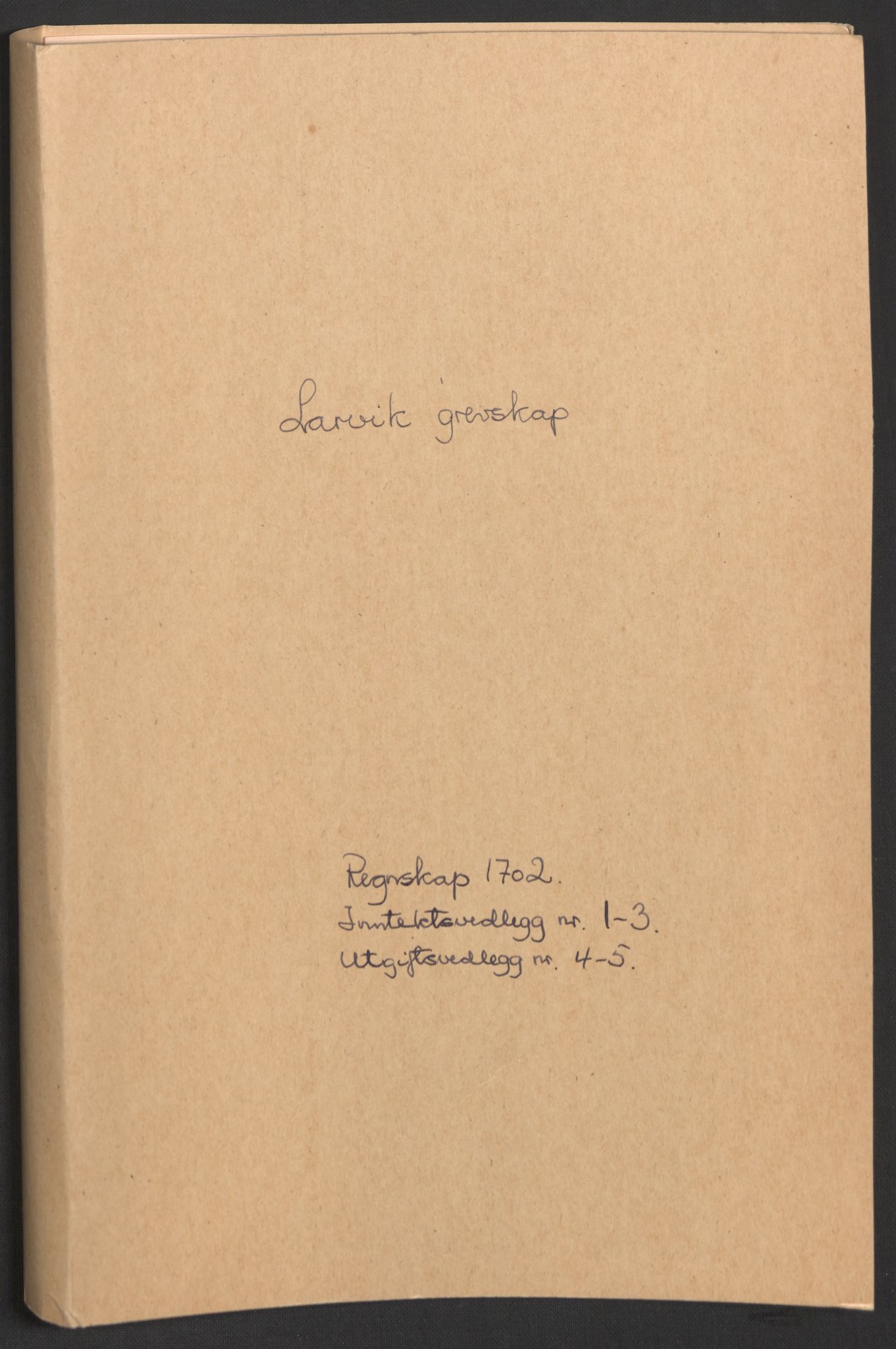 Rentekammeret inntil 1814, Reviderte regnskaper, Fogderegnskap, AV/RA-EA-4092/R33/L1977: Fogderegnskap Larvik grevskap, 1702-1703, s. 2