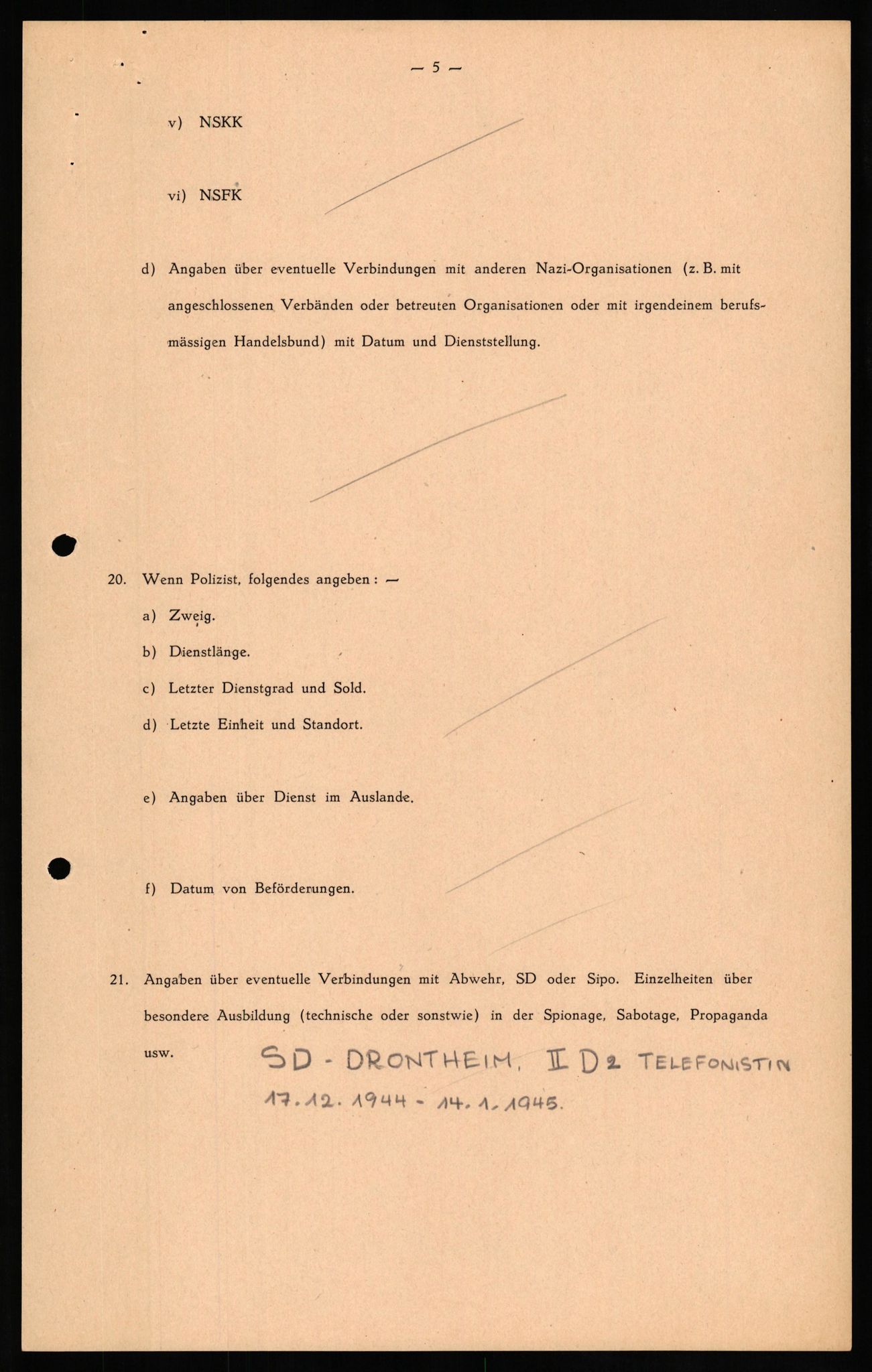 Forsvaret, Forsvarets overkommando II, RA/RAFA-3915/D/Db/L0021: CI Questionaires. Tyske okkupasjonsstyrker i Norge. Tyskere., 1945-1946, s. 134