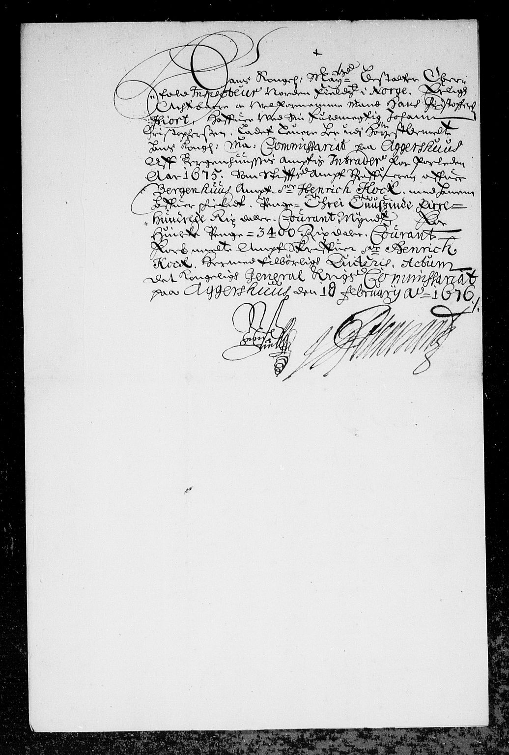 Rentekammeret inntil 1814, Reviderte regnskaper, Stiftamtstueregnskaper, Bergen stiftamt, AV/RA-EA-6043/R/Rc/L0041: Bergen stiftamt, 1672-1677