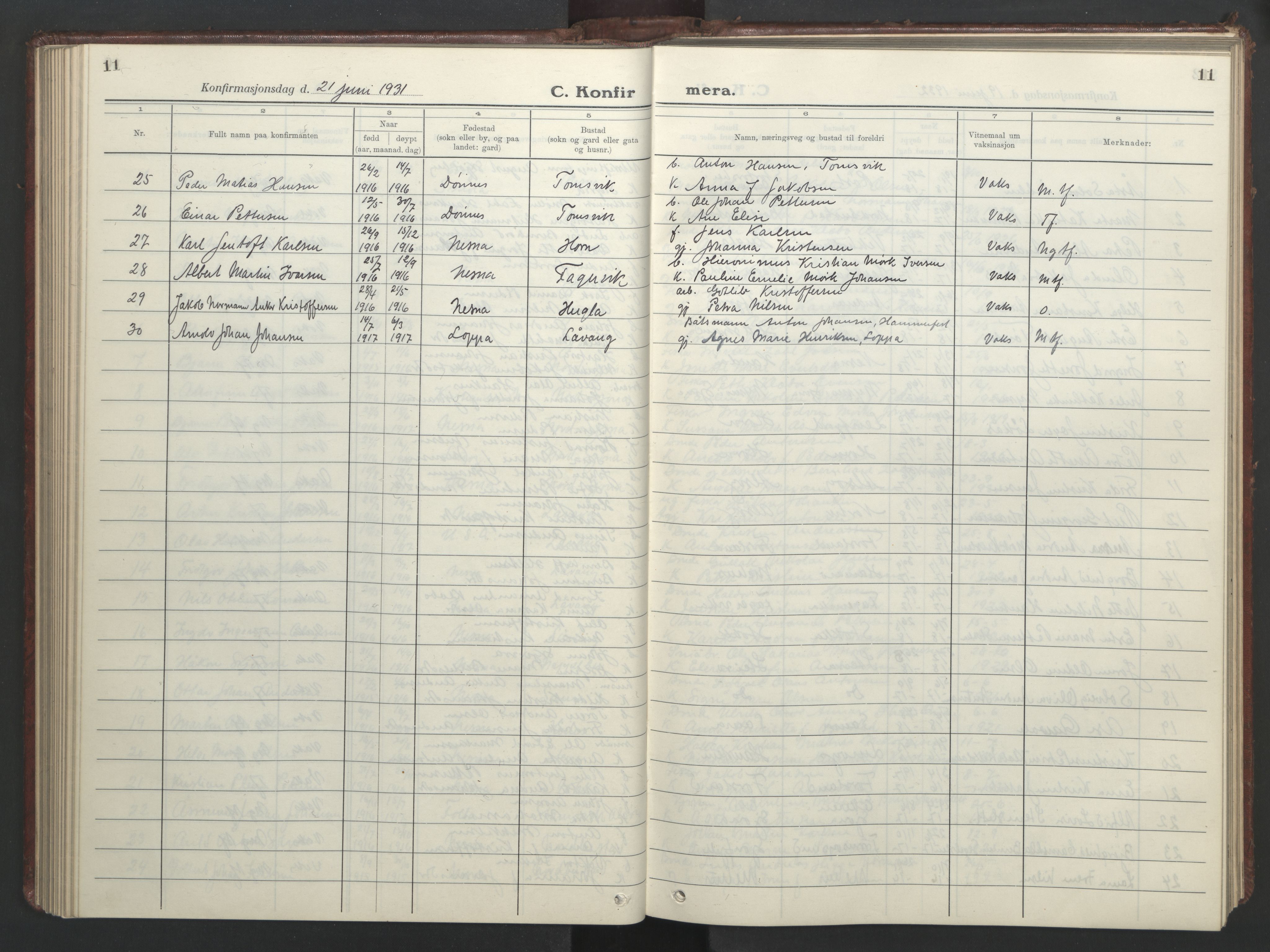 Ministerialprotokoller, klokkerbøker og fødselsregistre - Nordland, AV/SAT-A-1459/838/L0561: Klokkerbok nr. 838C08, 1923-1953, s. 11