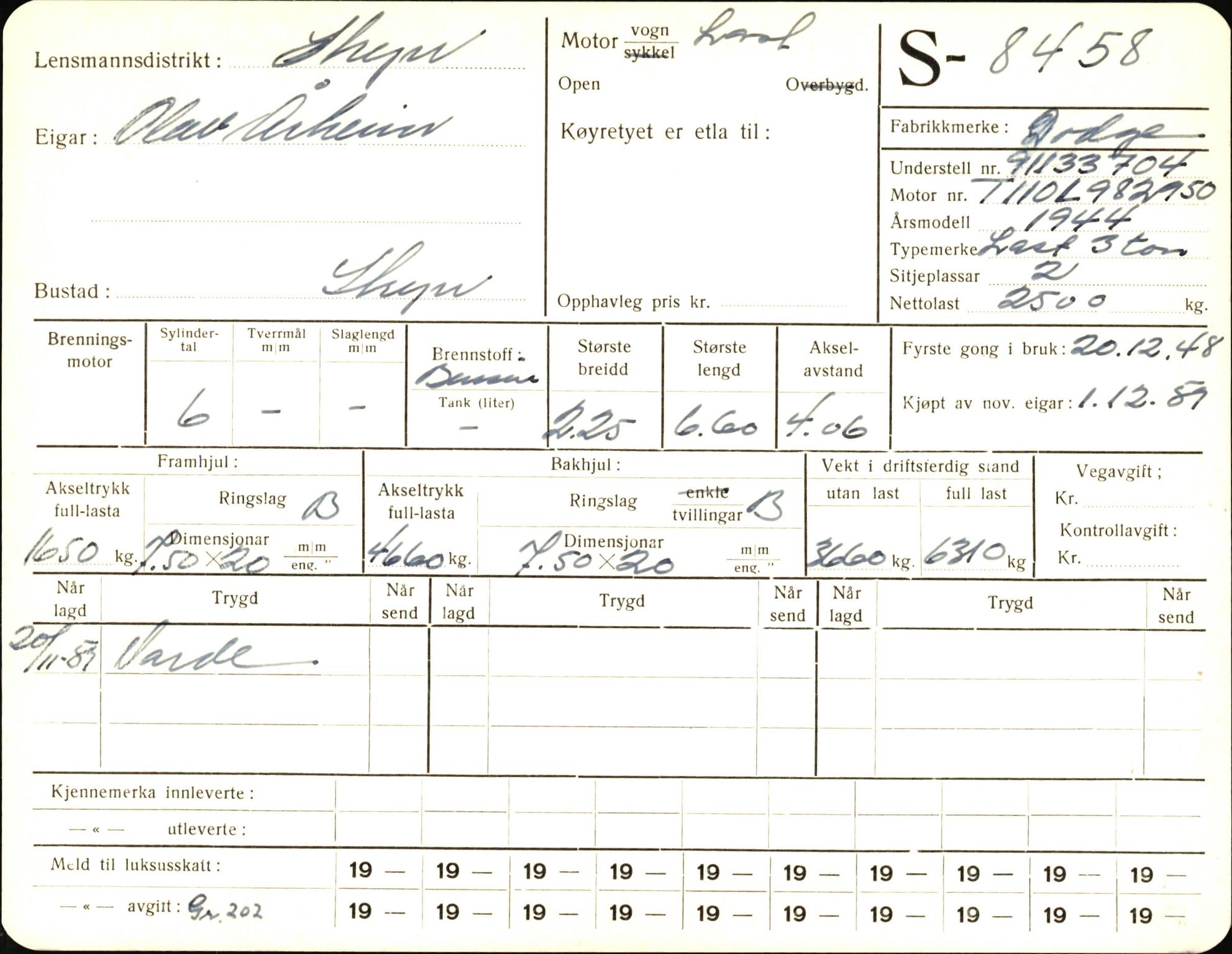 Statens vegvesen, Sogn og Fjordane vegkontor, AV/SAB-A-5301/4/F/L0006: Registerkort utmeldte Fjordane S8300-9500, 1930-1961, s. 230