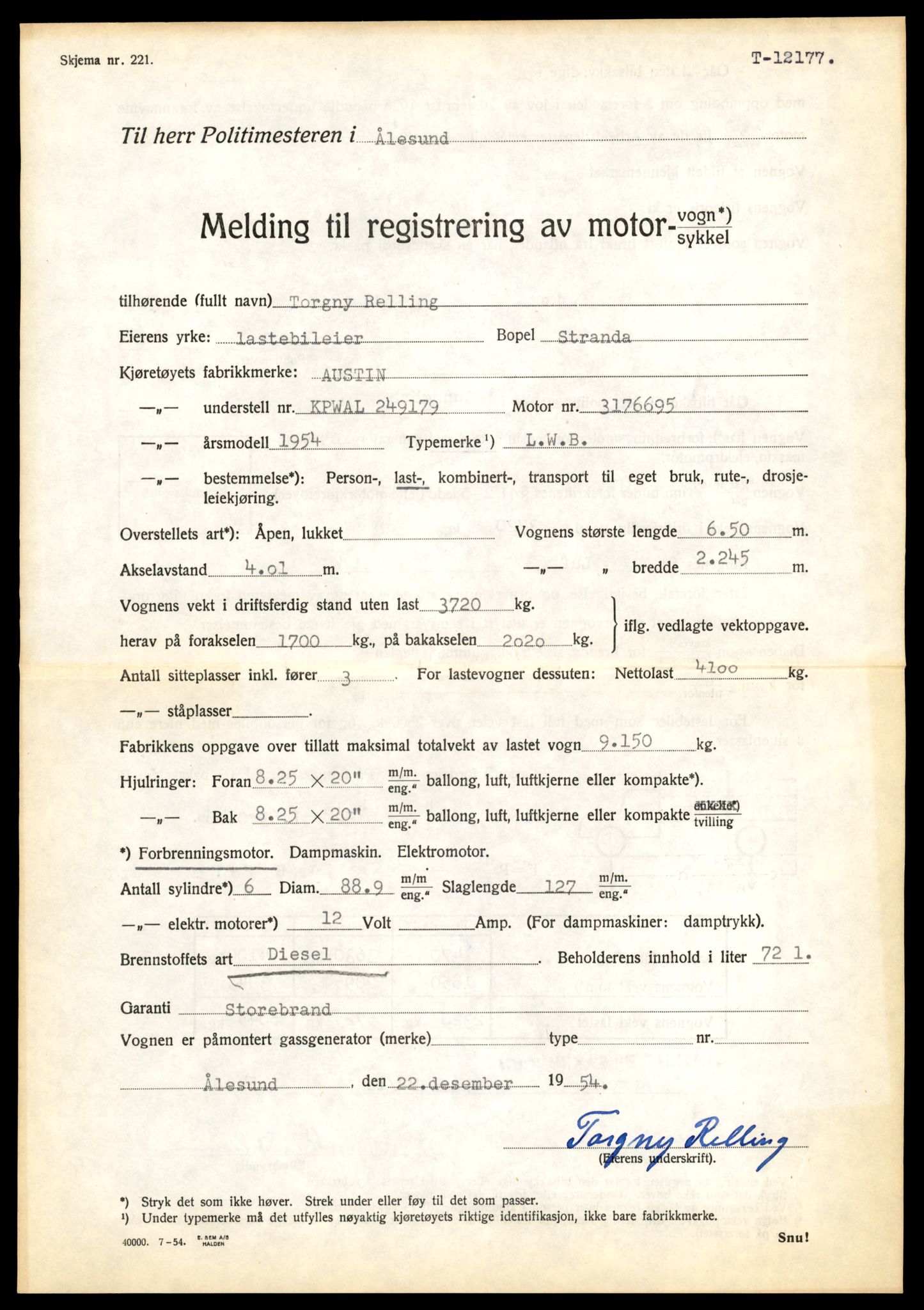 Møre og Romsdal vegkontor - Ålesund trafikkstasjon, AV/SAT-A-4099/F/Fe/L0033: Registreringskort for kjøretøy T 12151 - T 12474, 1927-1998, s. 649