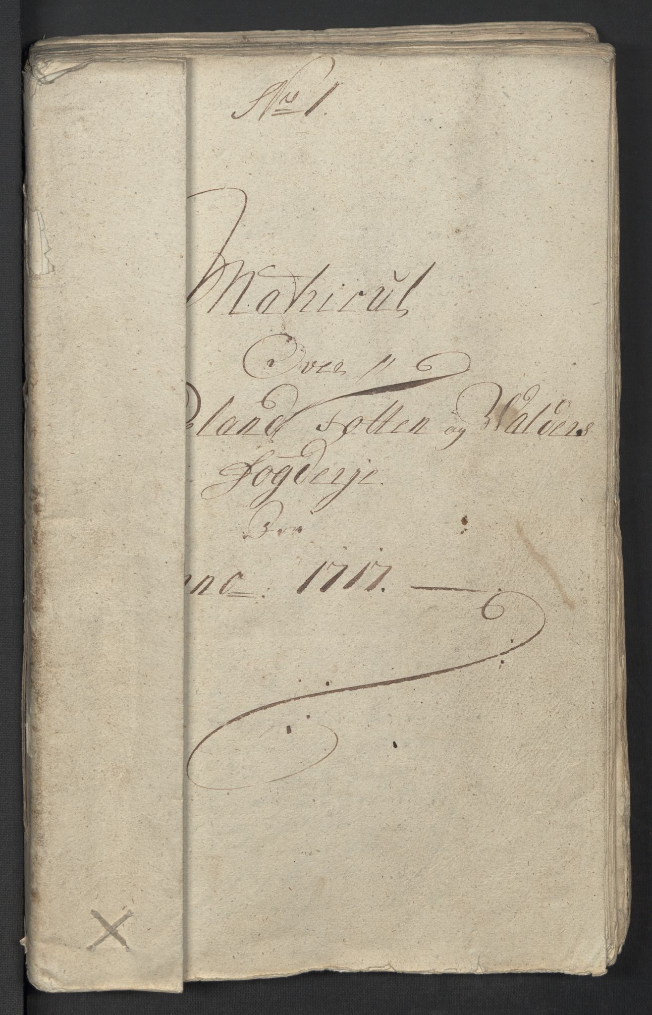 Rentekammeret inntil 1814, Reviderte regnskaper, Fogderegnskap, AV/RA-EA-4092/R18/L1317: Fogderegnskap Hadeland, Toten og Valdres, 1717, s. 11