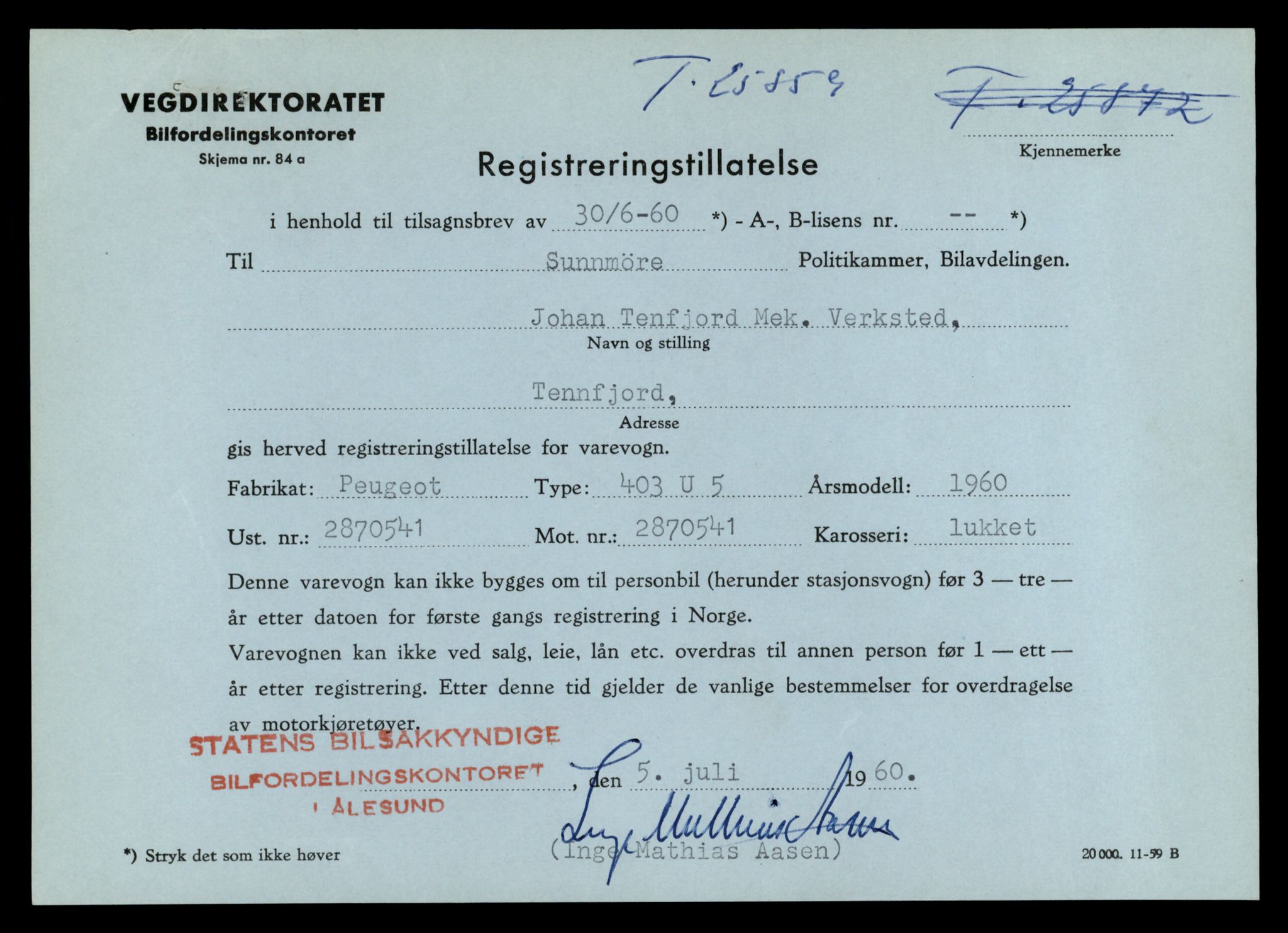 Møre og Romsdal vegkontor - Ålesund trafikkstasjon, AV/SAT-A-4099/F/Fe/L0046: Registreringskort for kjøretøy T 14445 - T 14579, 1927-1998