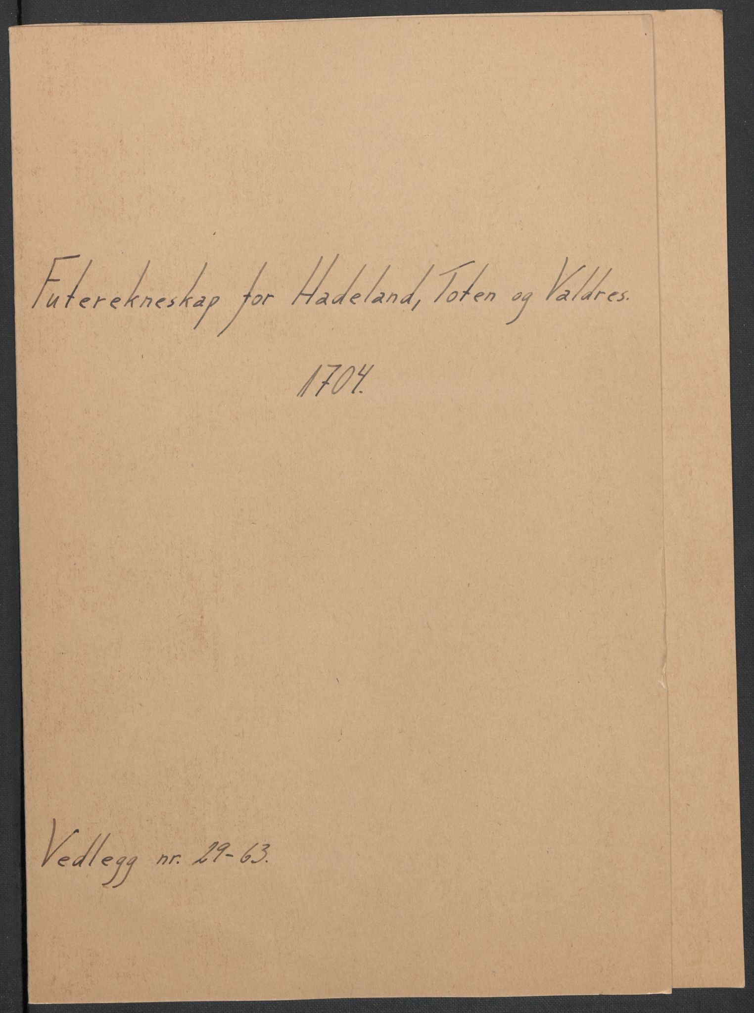 Rentekammeret inntil 1814, Reviderte regnskaper, Fogderegnskap, RA/EA-4092/R18/L1302: Fogderegnskap Hadeland, Toten og Valdres, 1704, s. 343