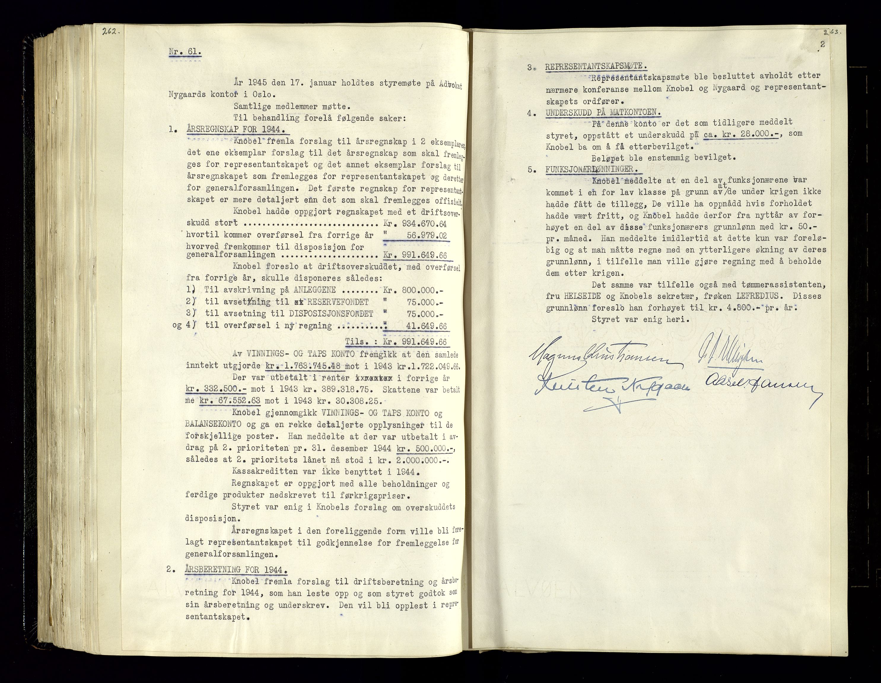 Hunsfos fabrikker, SAK/D/1440/02/L0006: Referatprotokoll fra styremøter, 1938-1950, s. 262-263