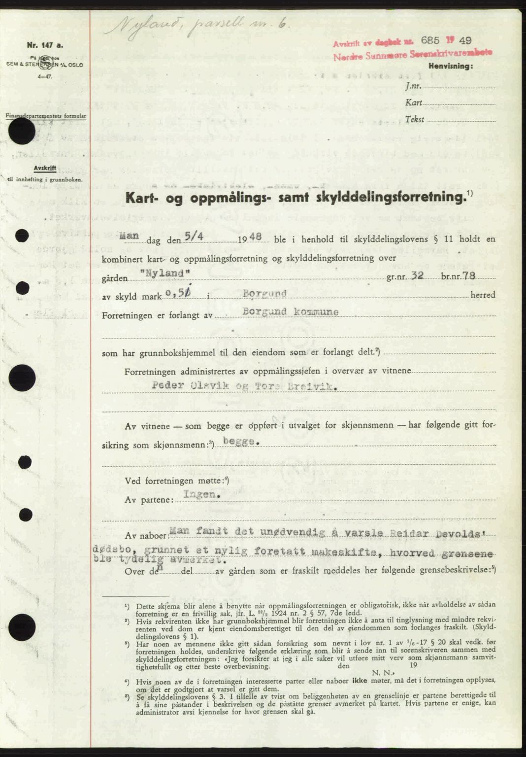 Nordre Sunnmøre sorenskriveri, SAT/A-0006/1/2/2C/2Ca: Pantebok nr. A30, 1949-1949, Dagboknr: 685/1949