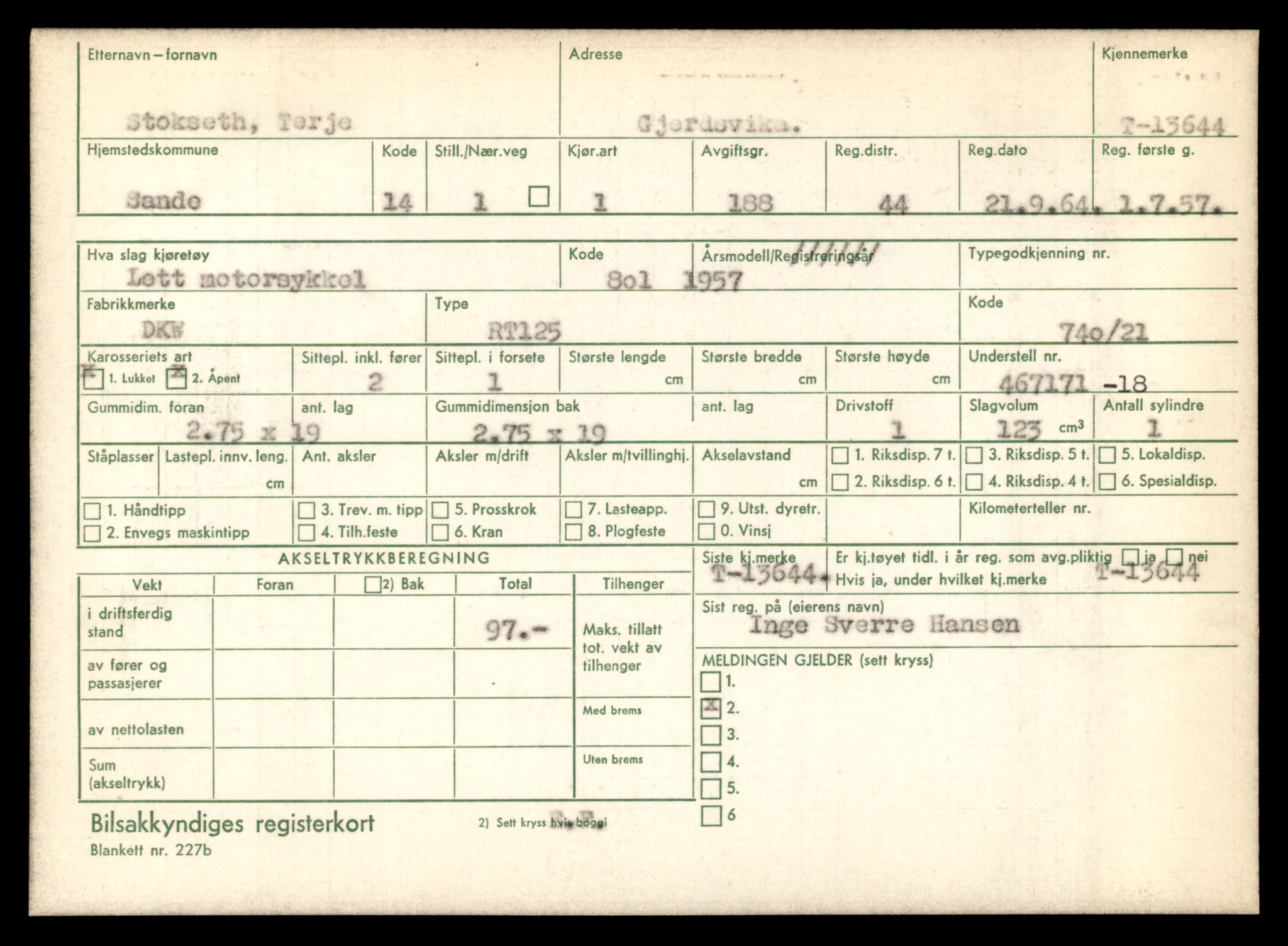 Møre og Romsdal vegkontor - Ålesund trafikkstasjon, AV/SAT-A-4099/F/Fe/L0040: Registreringskort for kjøretøy T 13531 - T 13709, 1927-1998, s. 1993