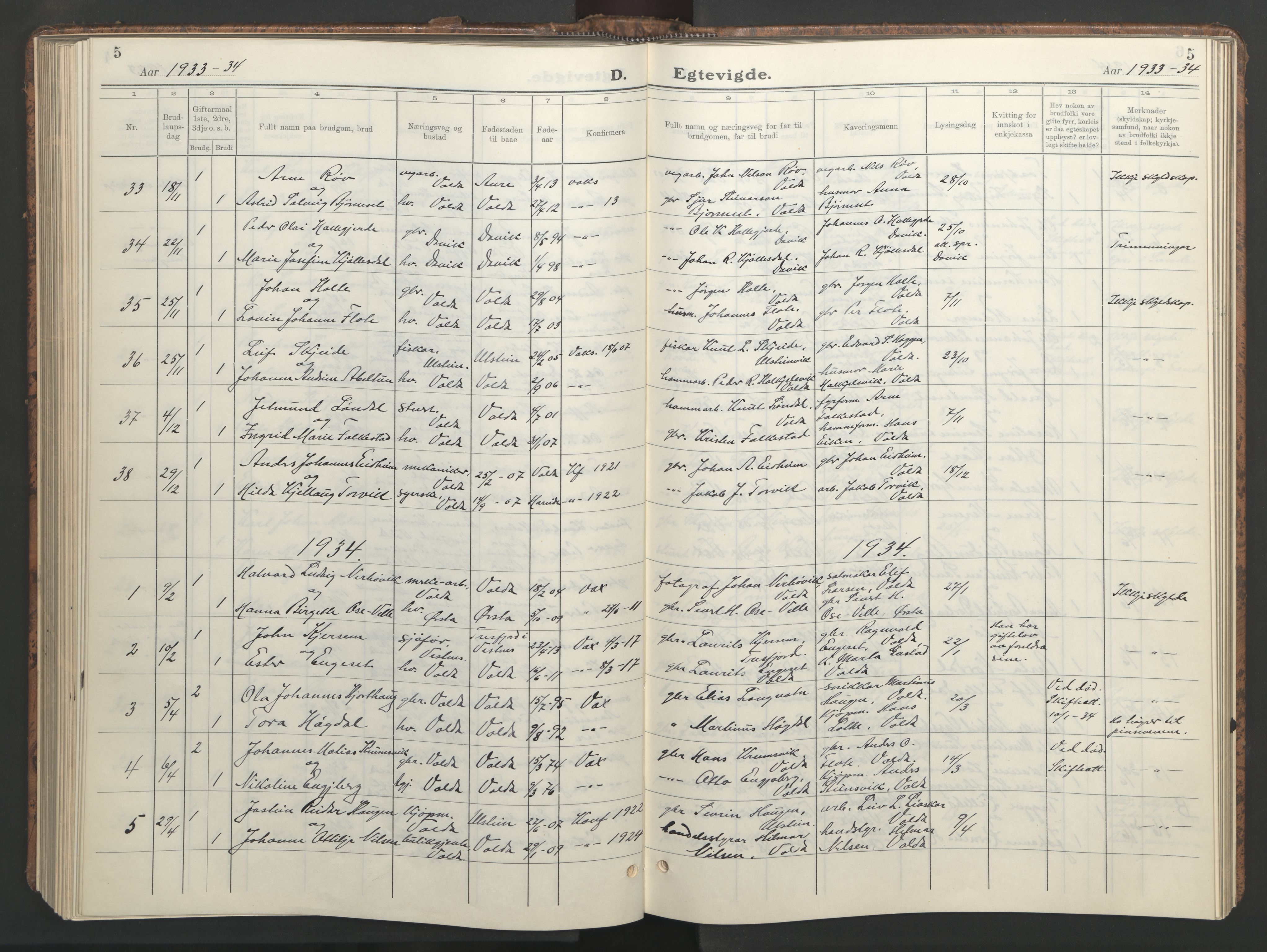 Ministerialprotokoller, klokkerbøker og fødselsregistre - Møre og Romsdal, AV/SAT-A-1454/511/L0161: Klokkerbok nr. 511C07, 1933-1948, s. 5