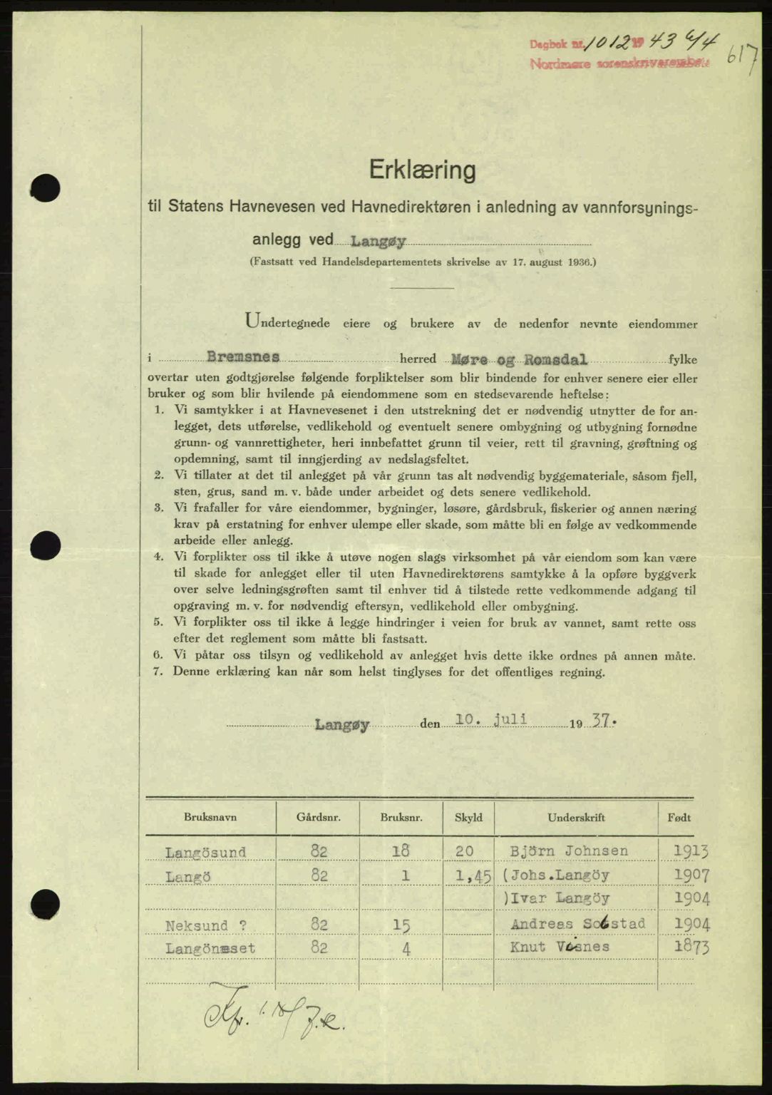 Nordmøre sorenskriveri, SAT/A-4132/1/2/2Ca: Pantebok nr. B90, 1942-1943, Dagboknr: 1012/1943