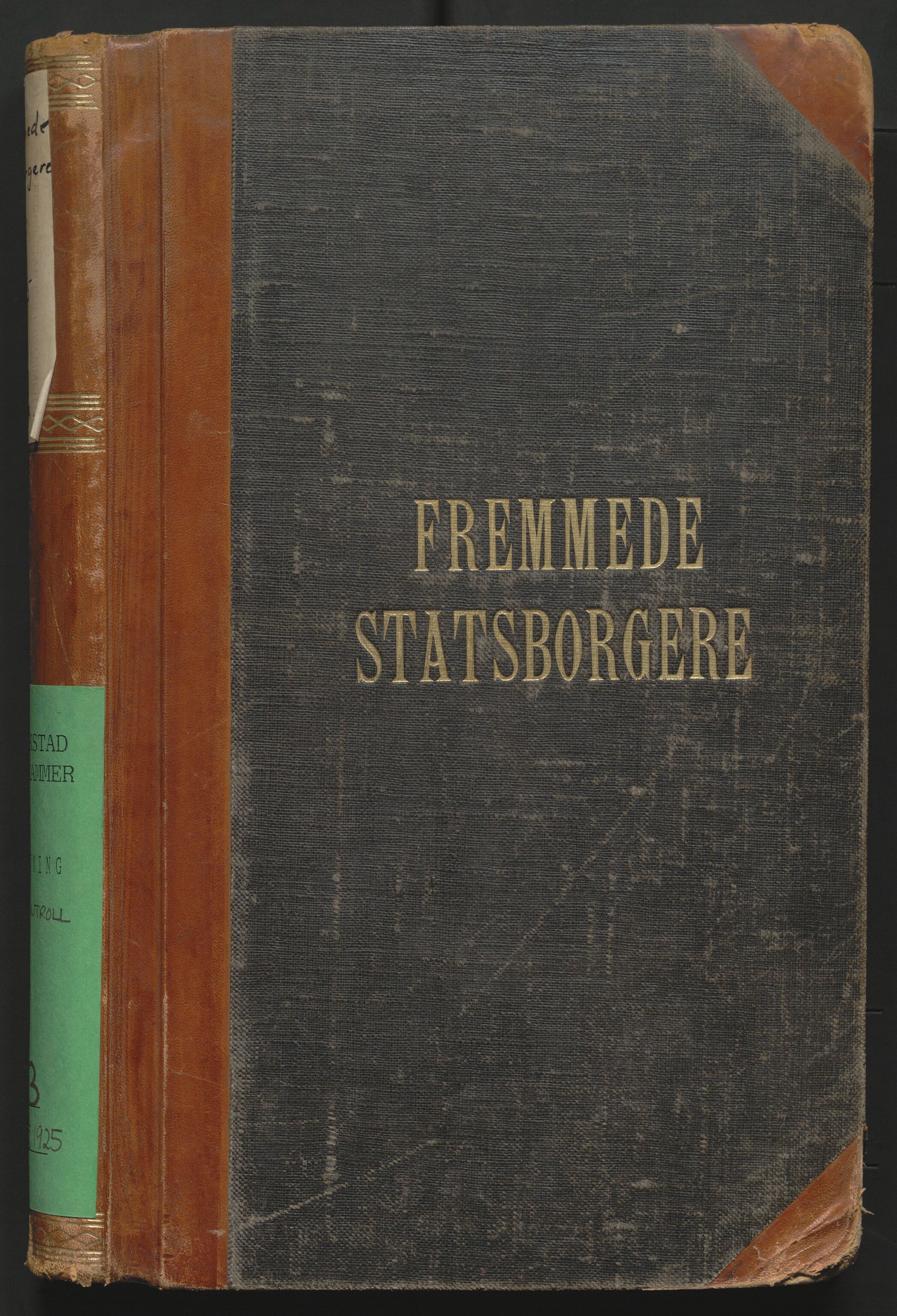 Fredrikstad politikammer, AV/SAO-A-10055/H/Hb/Hba/L0003: Protokoll over fremmede statsborgere, 1920-1925