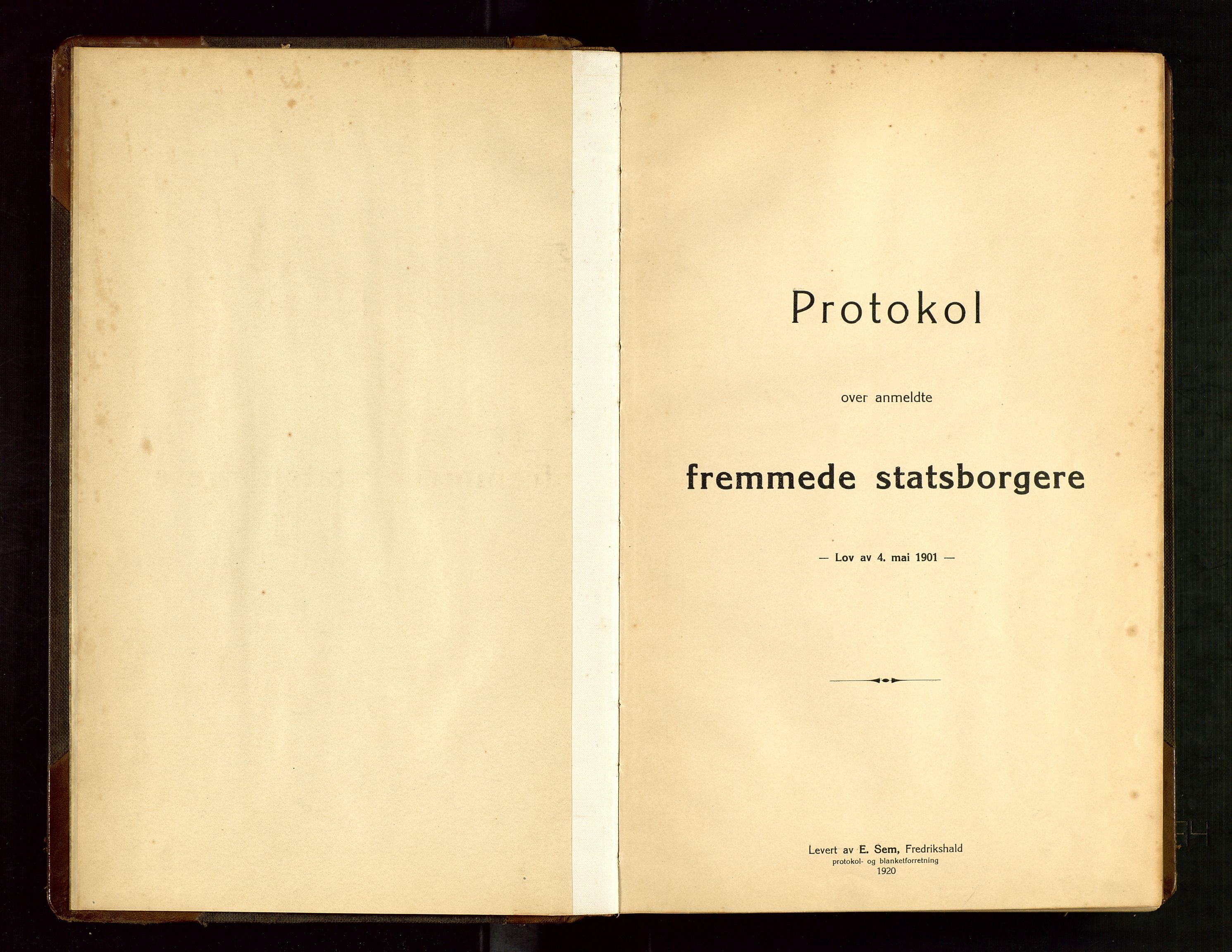 Høyland/Sandnes lensmannskontor, SAST/A-100166/Fe/L0002: "Protokol over anmeldte fremmede statsborgere", 1921-1949, s. 4