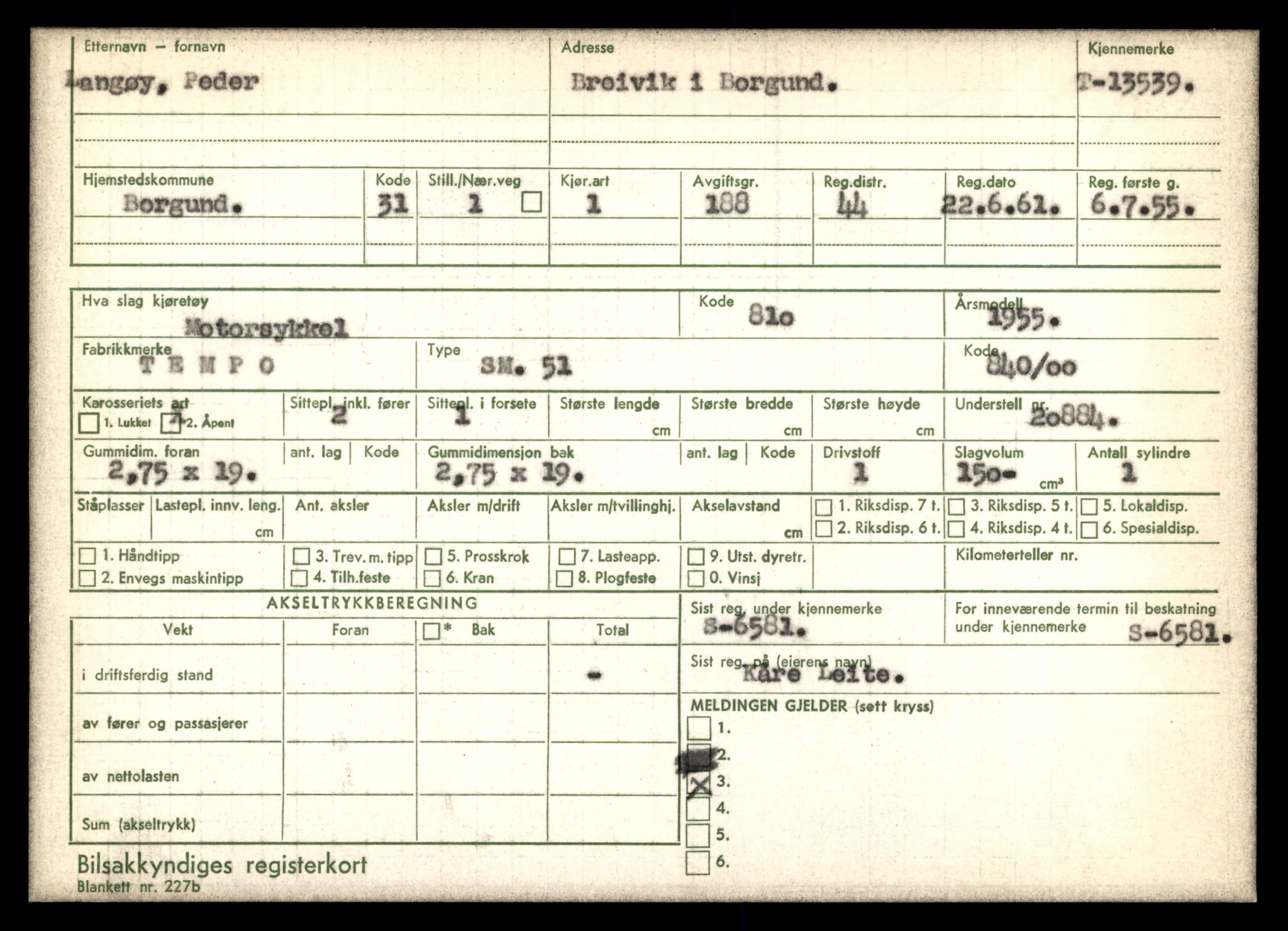 Møre og Romsdal vegkontor - Ålesund trafikkstasjon, AV/SAT-A-4099/F/Fe/L0040: Registreringskort for kjøretøy T 13531 - T 13709, 1927-1998, s. 196