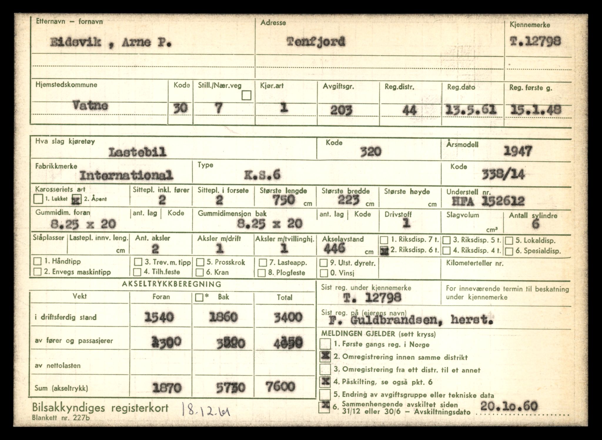 Møre og Romsdal vegkontor - Ålesund trafikkstasjon, AV/SAT-A-4099/F/Fe/L0035: Registreringskort for kjøretøy T 12653 - T 12829, 1927-1998, s. 2440