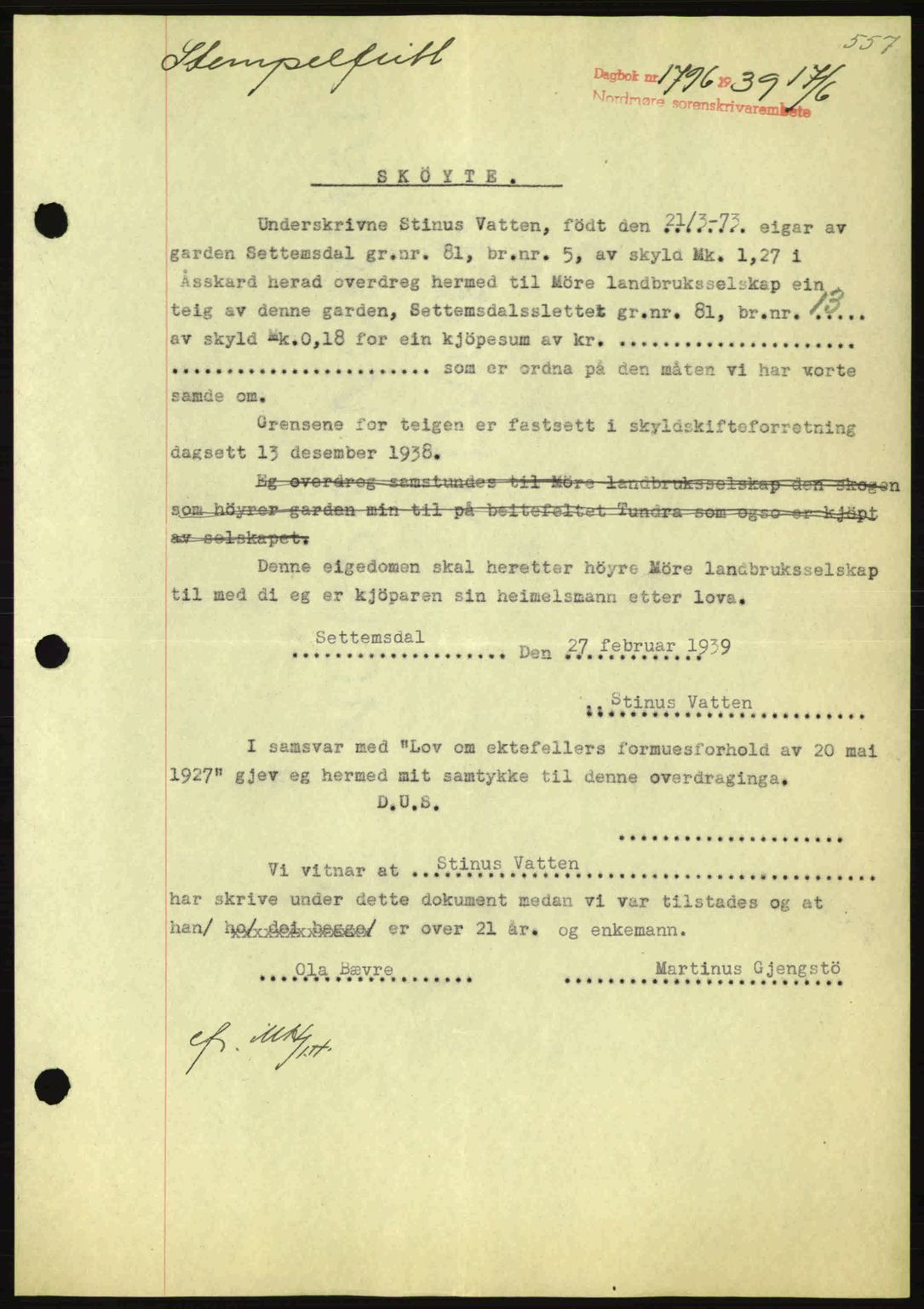 Nordmøre sorenskriveri, SAT/A-4132/1/2/2Ca: Pantebok nr. A86, 1939-1939, Dagboknr: 1796/1939