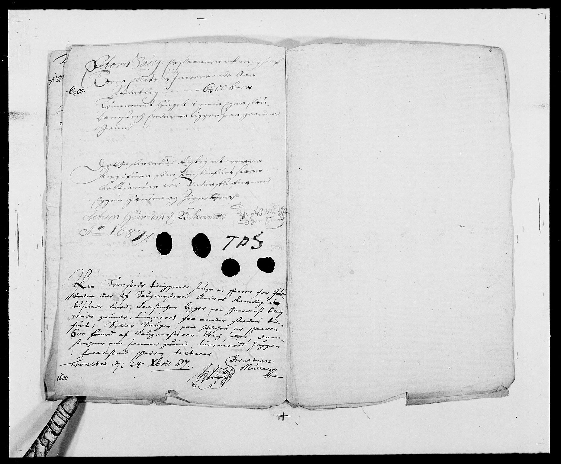 Rentekammeret inntil 1814, Reviderte regnskaper, Fogderegnskap, RA/EA-4092/R29/L1692: Fogderegnskap Hurum og Røyken, 1682-1687, s. 338