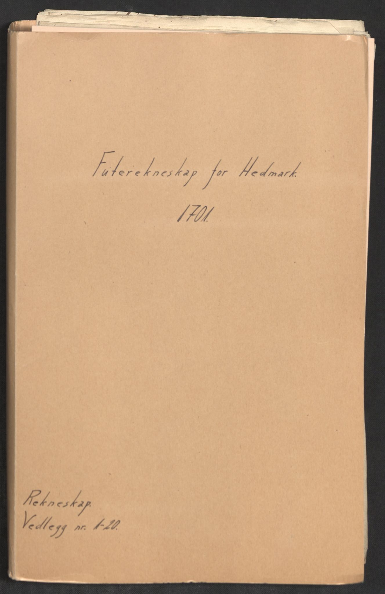Rentekammeret inntil 1814, Reviderte regnskaper, Fogderegnskap, AV/RA-EA-4092/R16/L1040: Fogderegnskap Hedmark, 1701-1702, s. 2
