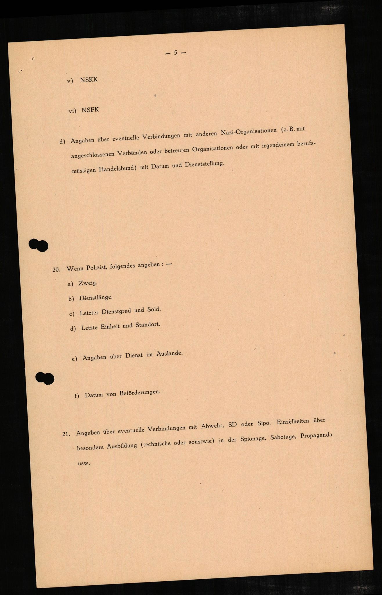 Forsvaret, Forsvarets overkommando II, AV/RA-RAFA-3915/D/Db/L0005: CI Questionaires. Tyske okkupasjonsstyrker i Norge. Tyskere., 1945-1946, s. 171