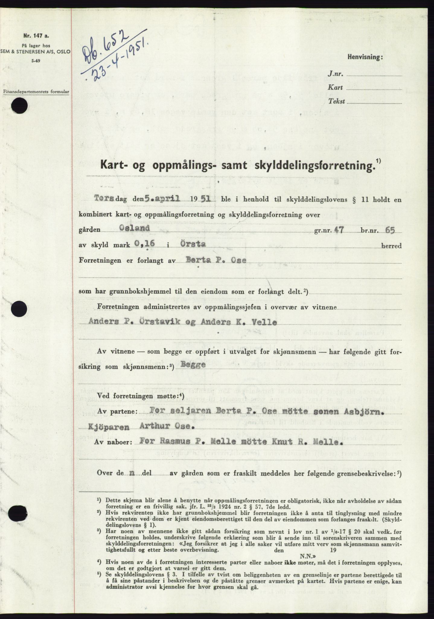 Søre Sunnmøre sorenskriveri, SAT/A-4122/1/2/2C/L0089: Pantebok nr. 15A, 1951-1951, Dagboknr: 652/1951