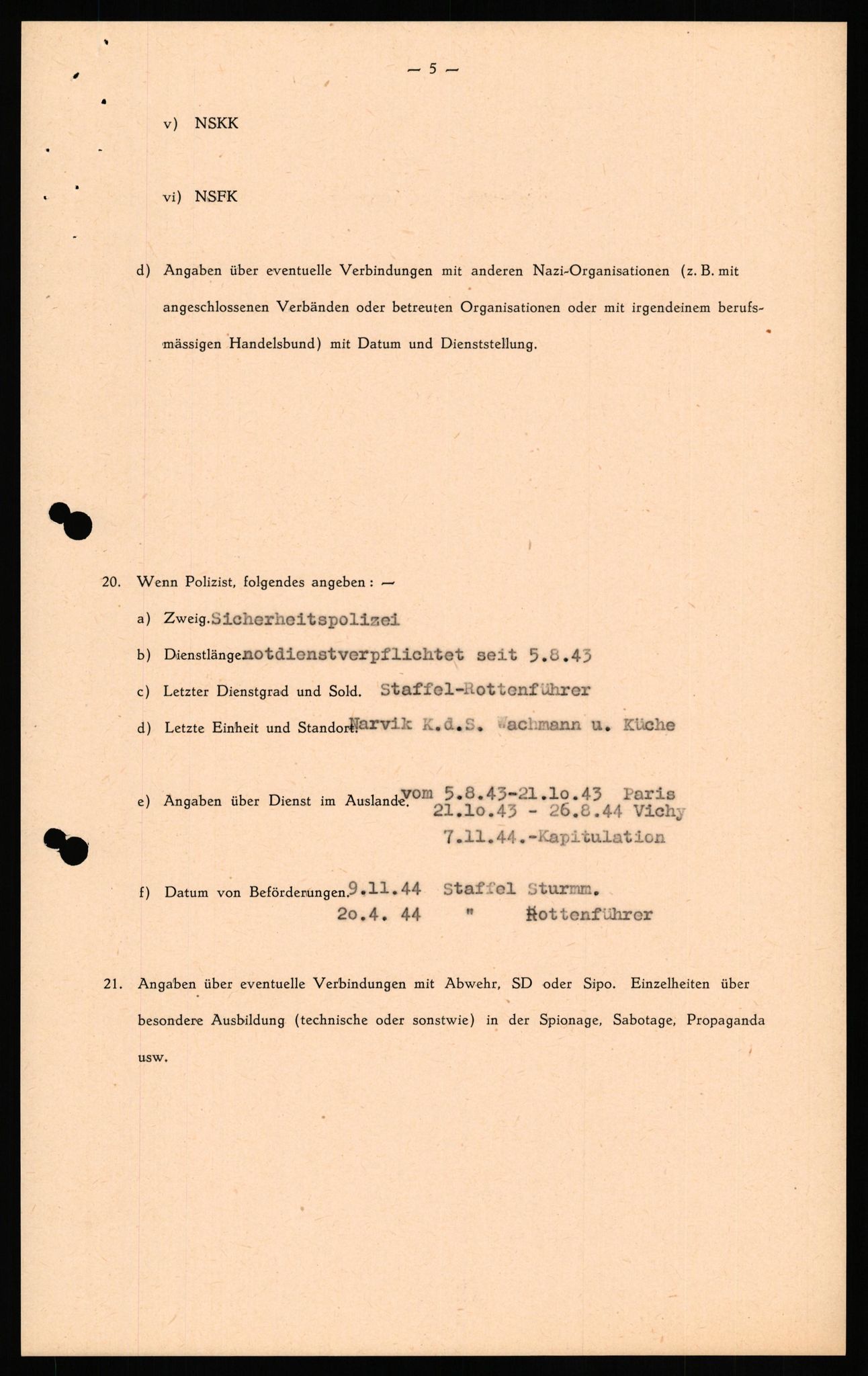 Forsvaret, Forsvarets overkommando II, AV/RA-RAFA-3915/D/Db/L0035: CI Questionaires. Tyske okkupasjonsstyrker i Norge. Tyskere., 1945-1946, s. 430