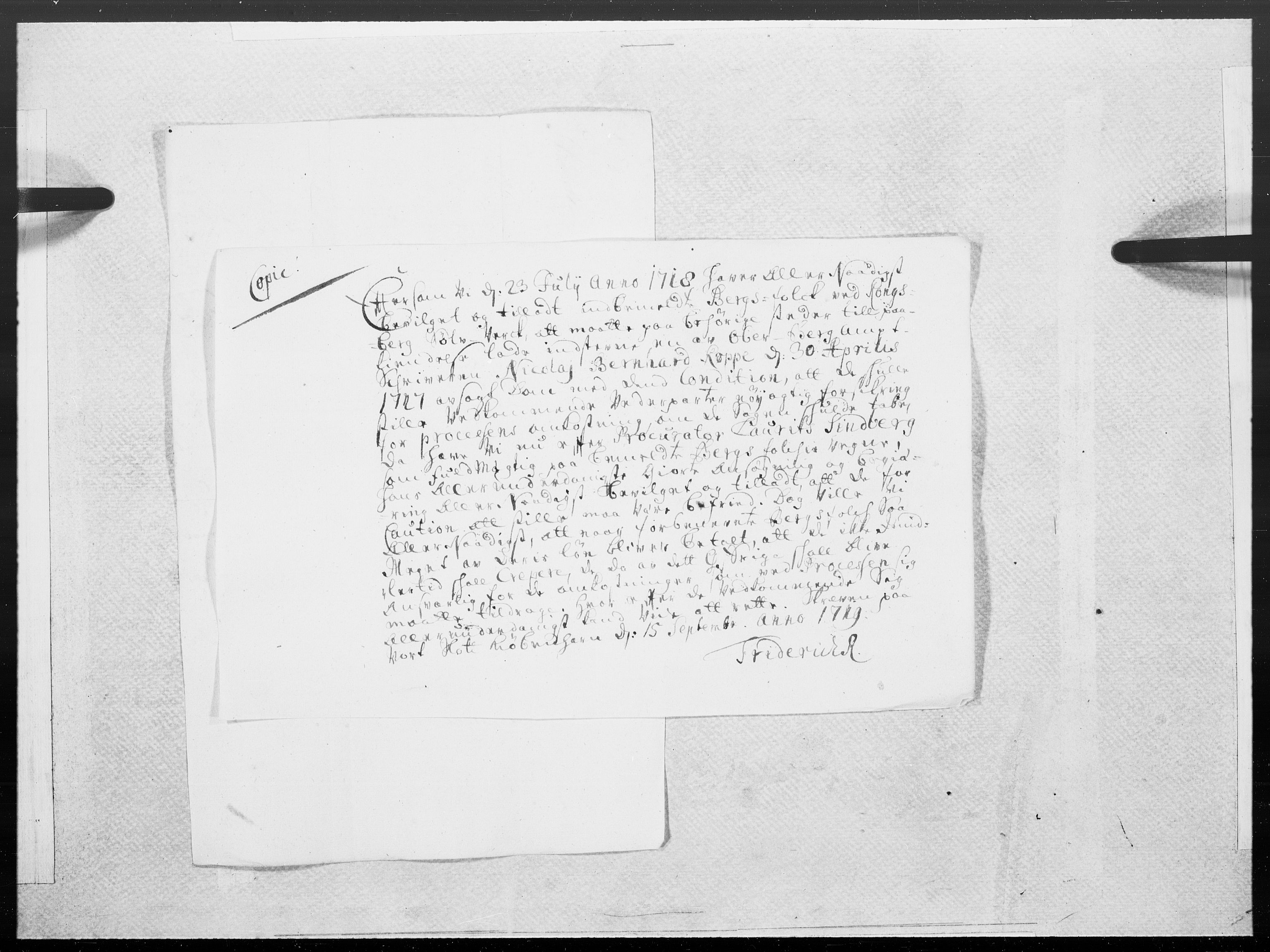 Danske Kanselli 1572-1799, AV/RA-EA-3023/F/Fc/Fcc/Fcca/L0094: Norske innlegg 1572-1799, 1724, s. 236