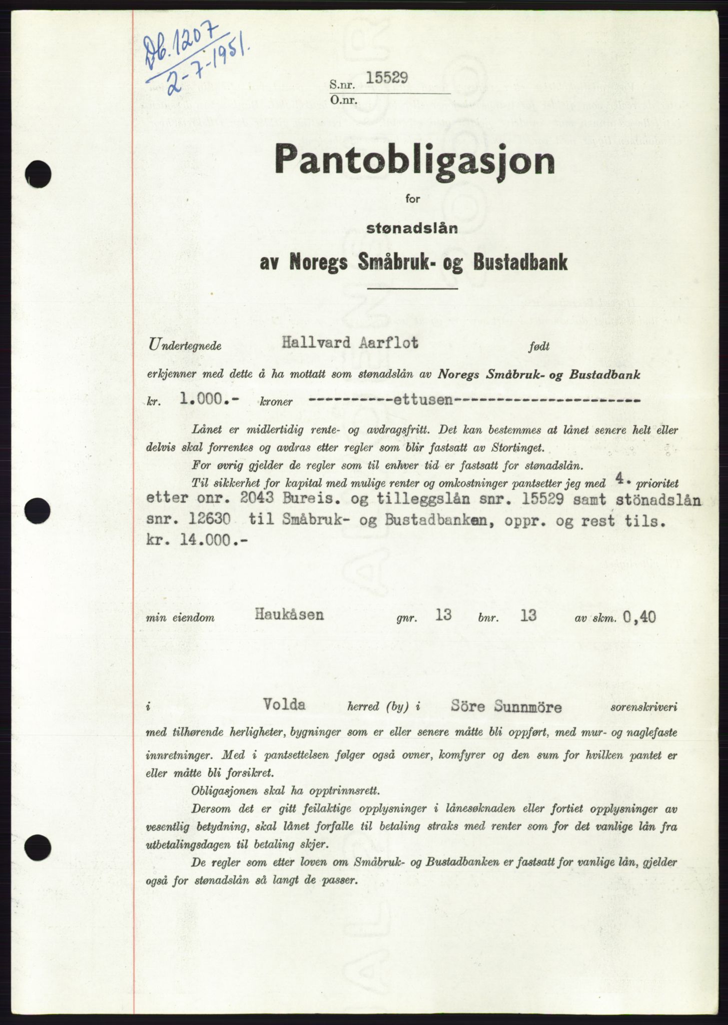 Søre Sunnmøre sorenskriveri, SAT/A-4122/1/2/2C/L0120: Pantebok nr. 8B, 1951-1951, Dagboknr: 1207/1951