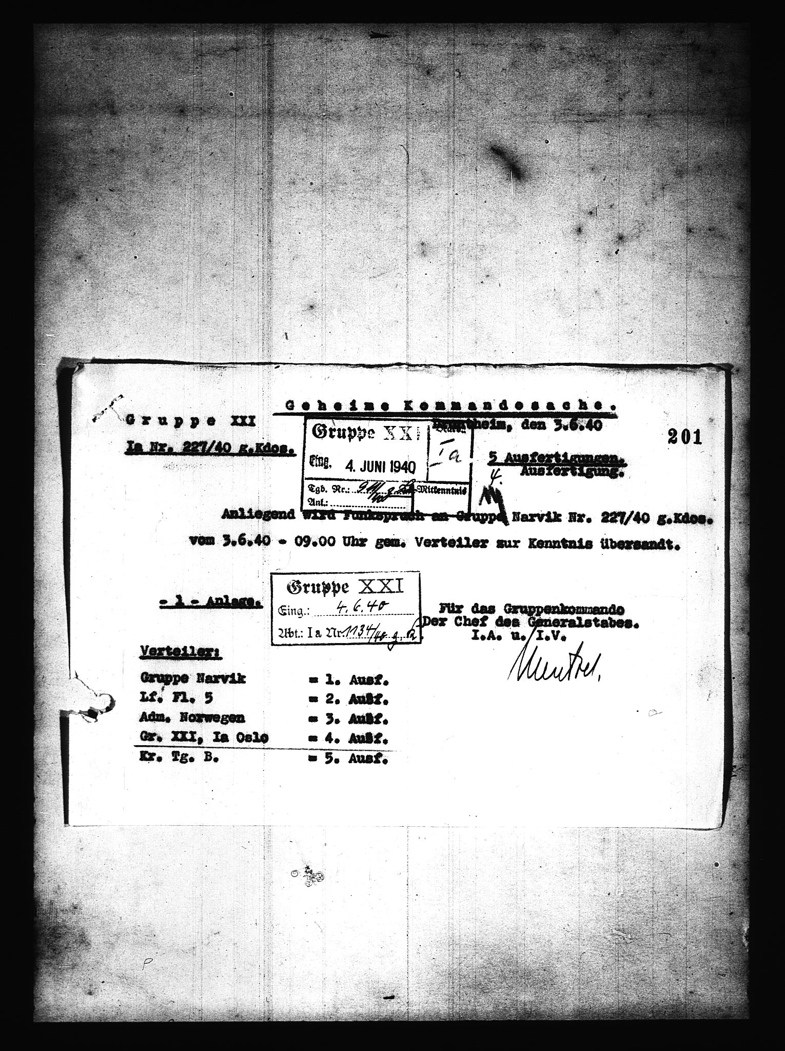 Documents Section, AV/RA-RAFA-2200/V/L0079: Amerikansk mikrofilm "Captured German Documents".
Box No. 718.  FKA jnr. 601/1954., 1940, s. 372