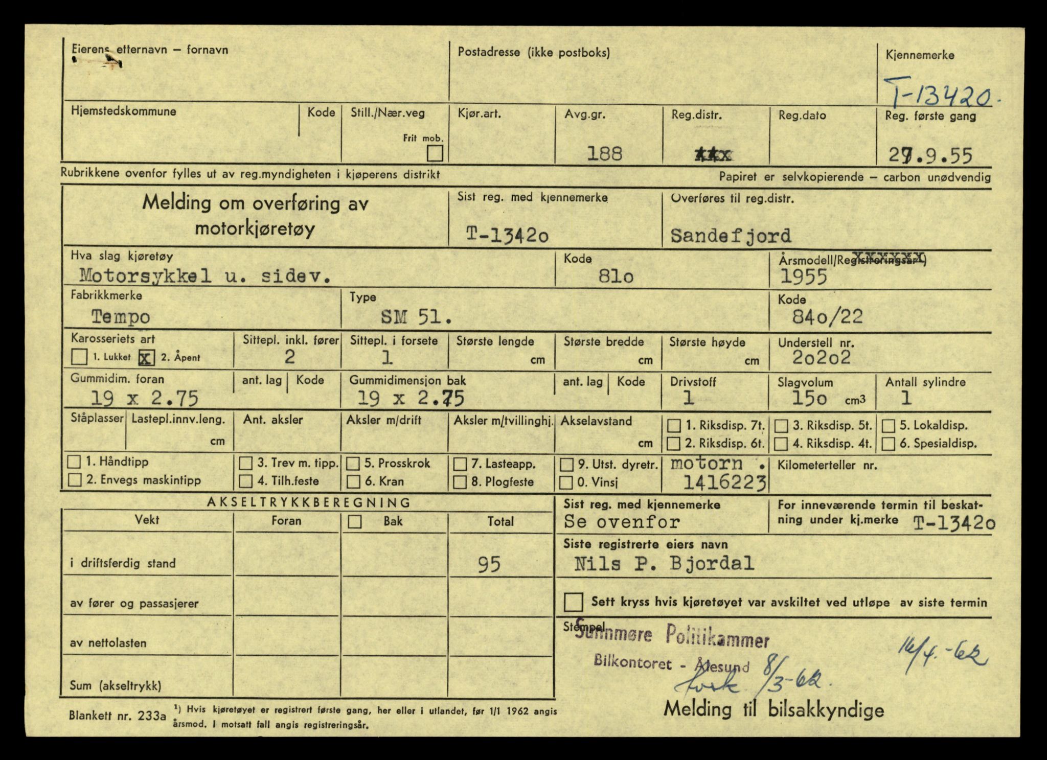 Møre og Romsdal vegkontor - Ålesund trafikkstasjon, AV/SAT-A-4099/F/Fe/L0039: Registreringskort for kjøretøy T 13361 - T 13530, 1927-1998, s. 1019