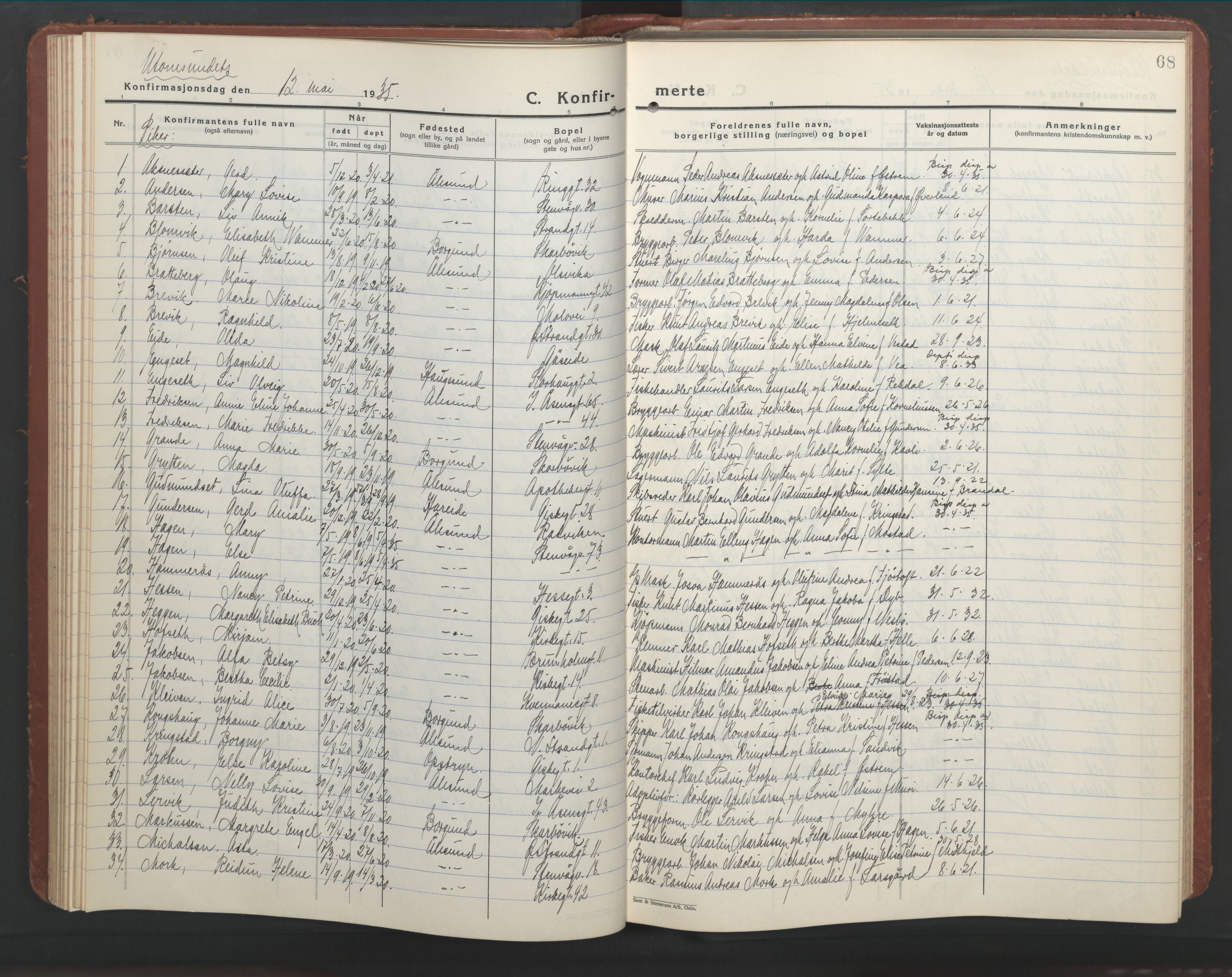 Ministerialprotokoller, klokkerbøker og fødselsregistre - Møre og Romsdal, AV/SAT-A-1454/529/L0477: Klokkerbok nr. 529C14, 1934-1949, s. 68
