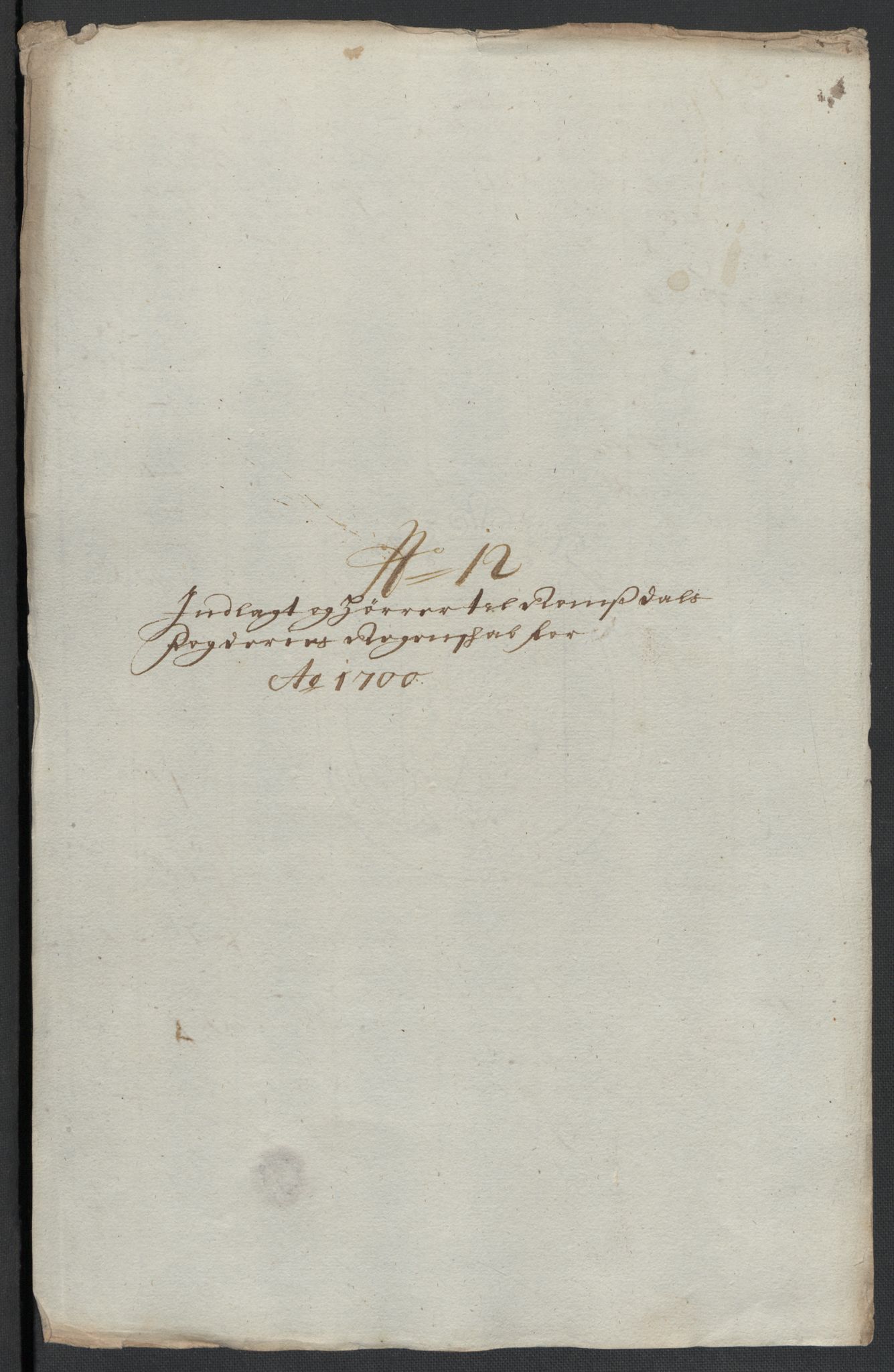 Rentekammeret inntil 1814, Reviderte regnskaper, Fogderegnskap, AV/RA-EA-4092/R55/L3654: Fogderegnskap Romsdal, 1699-1700, s. 303