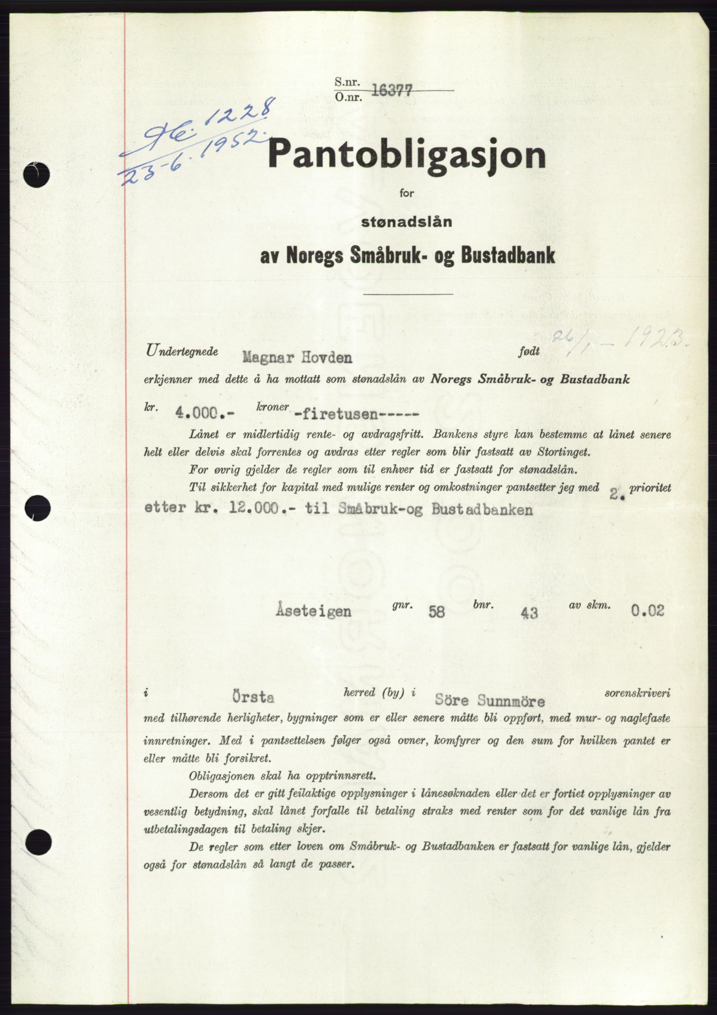 Søre Sunnmøre sorenskriveri, AV/SAT-A-4122/1/2/2C/L0121: Pantebok nr. 9B, 1951-1952, Dagboknr: 1228/1952