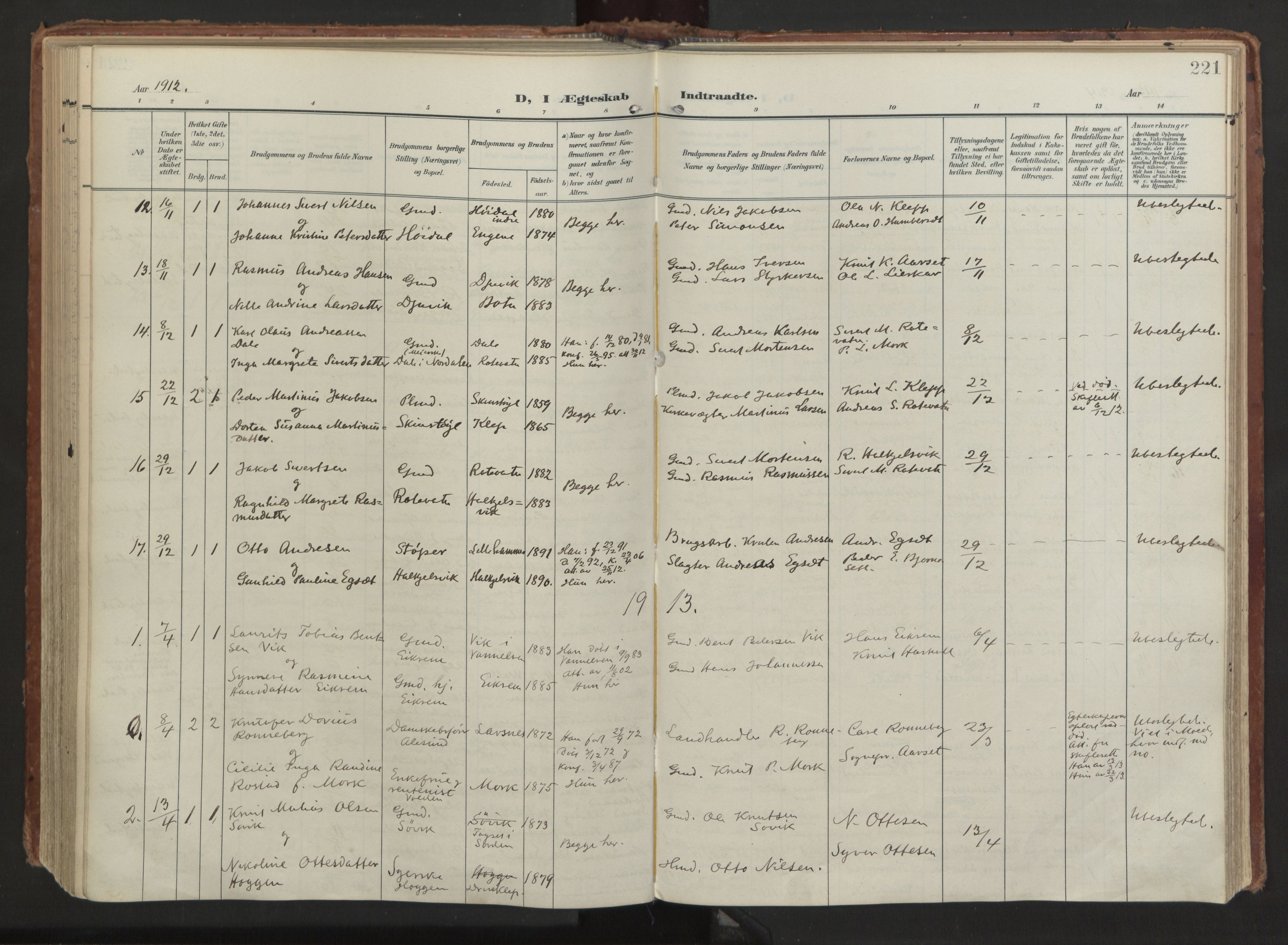 Ministerialprotokoller, klokkerbøker og fødselsregistre - Møre og Romsdal, AV/SAT-A-1454/511/L0144: Ministerialbok nr. 511A11, 1906-1923, s. 221