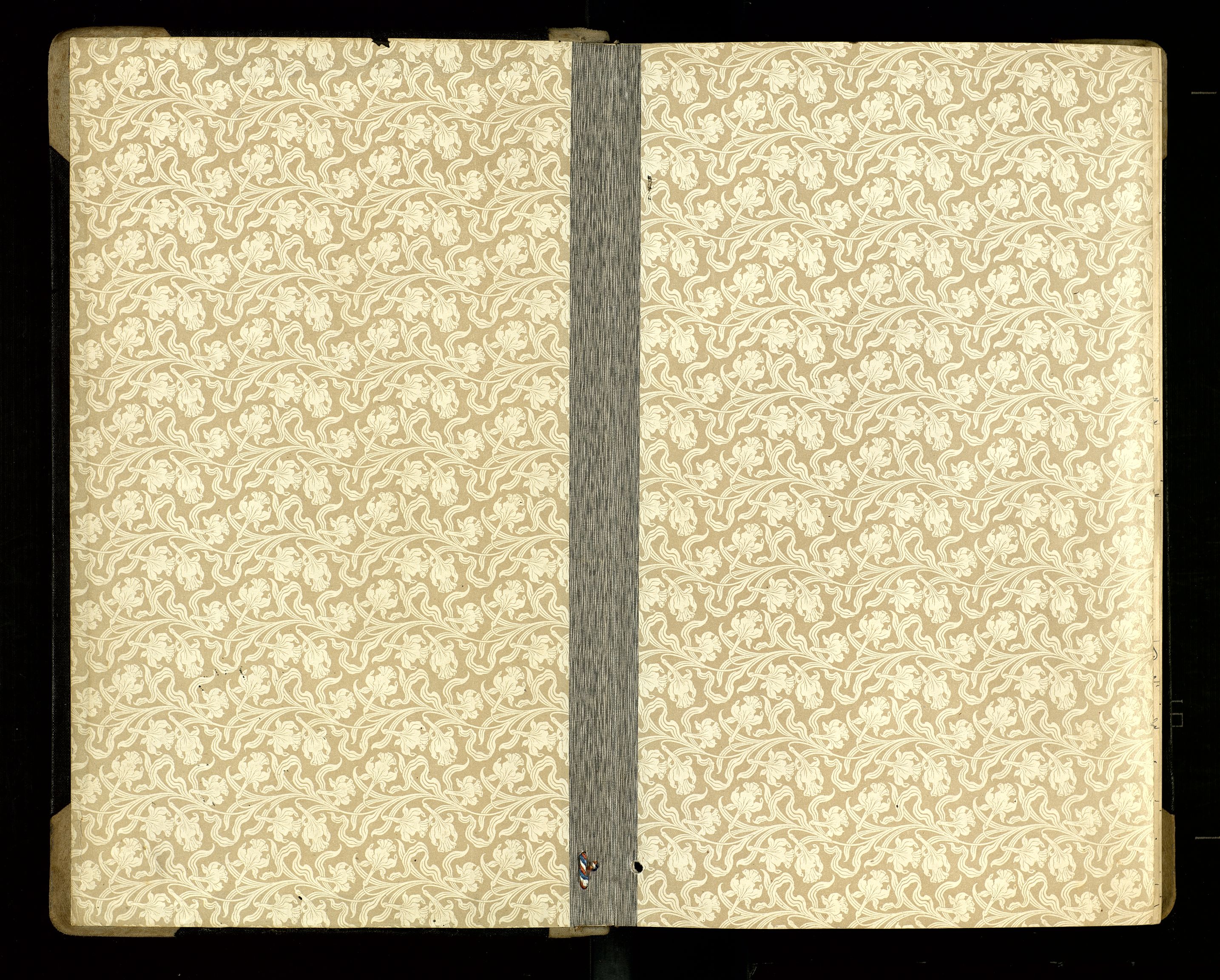 Mandal sorenskriveri, SAK/1221-0005/001/F/Fb/L0033: Ekstrarettsprotokoll nr 31, 1914-1917