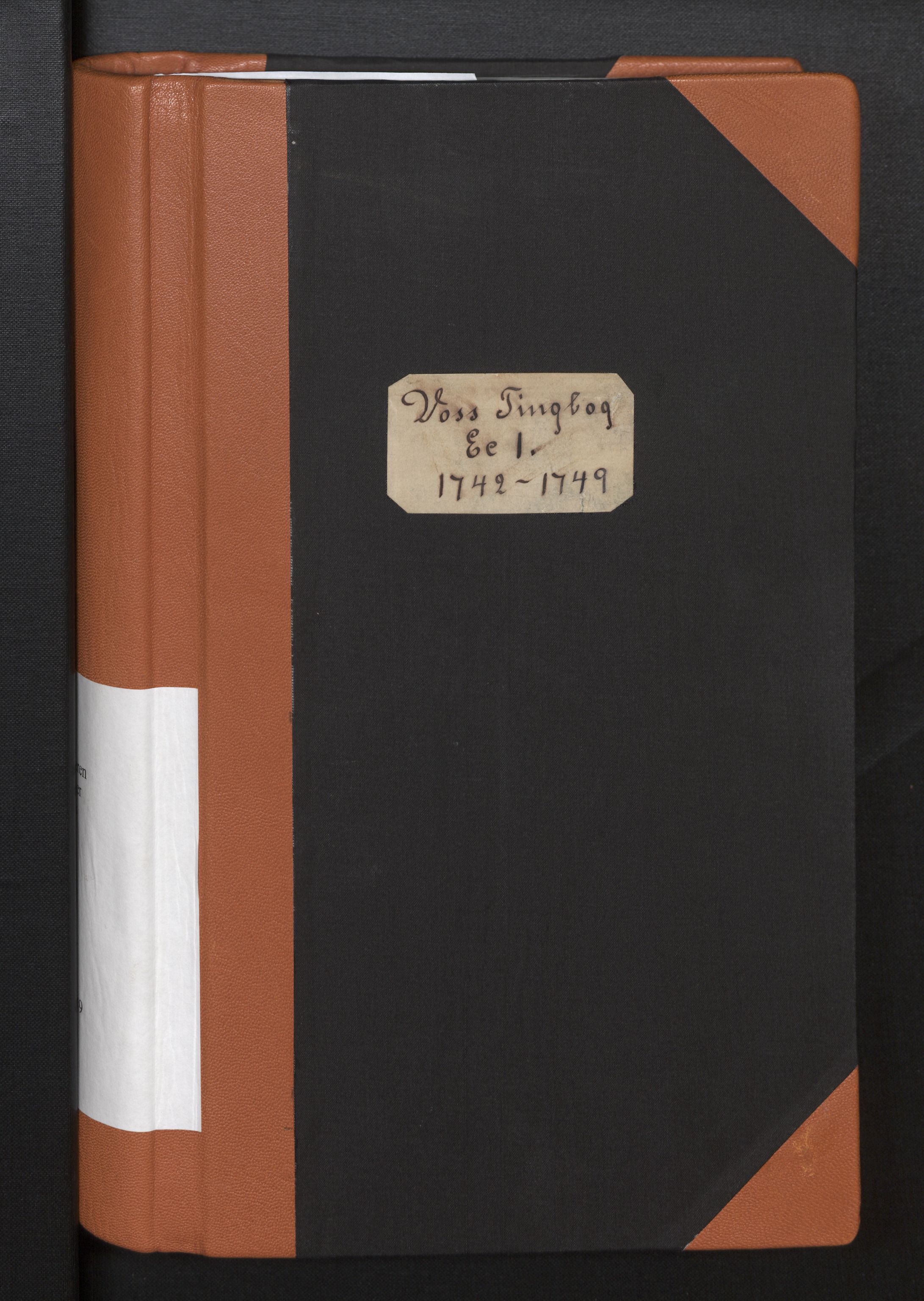 Hardanger og Voss sorenskriveri, SAB/A-2501/1/1A/1Ag/L0001: Tingbok for Voss, 1742-1749