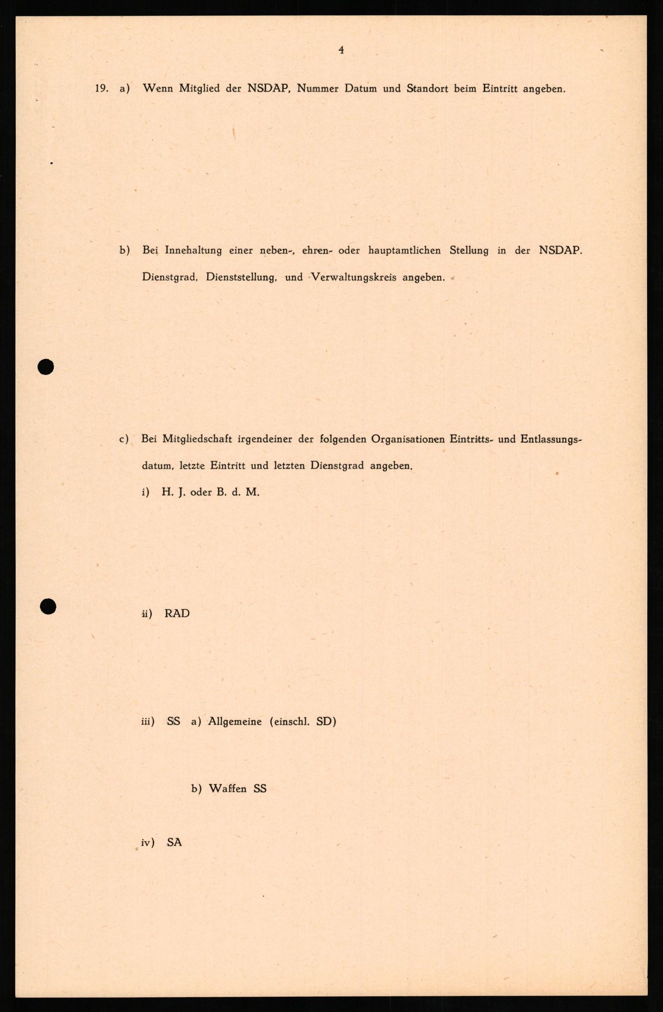 Forsvaret, Forsvarets overkommando II, RA/RAFA-3915/D/Db/L0017: CI Questionaires. Tyske okkupasjonsstyrker i Norge. Tyskere., 1945-1946, s. 442