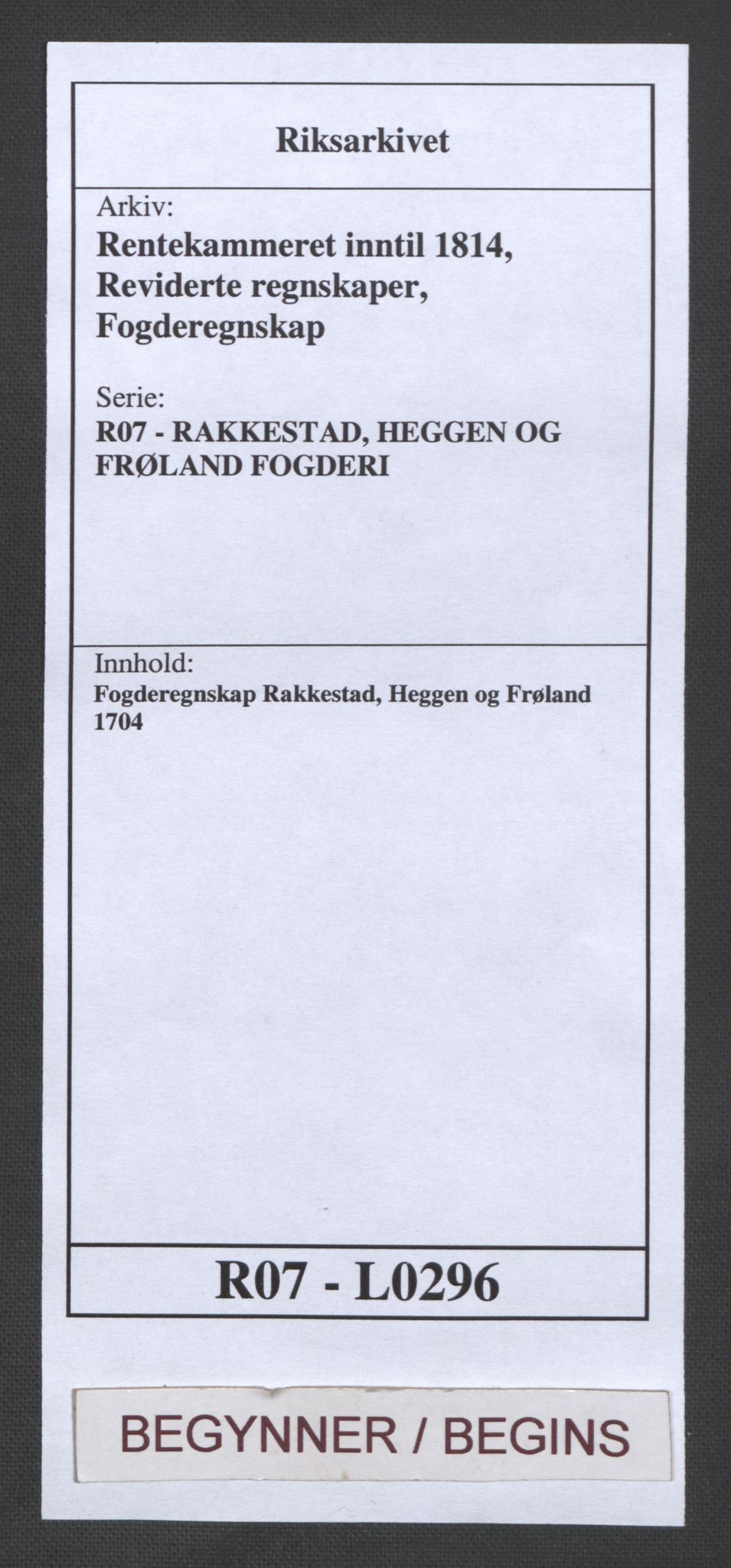 Rentekammeret inntil 1814, Reviderte regnskaper, Fogderegnskap, AV/RA-EA-4092/R07/L0296: Fogderegnskap Rakkestad, Heggen og Frøland, 1704, s. 1