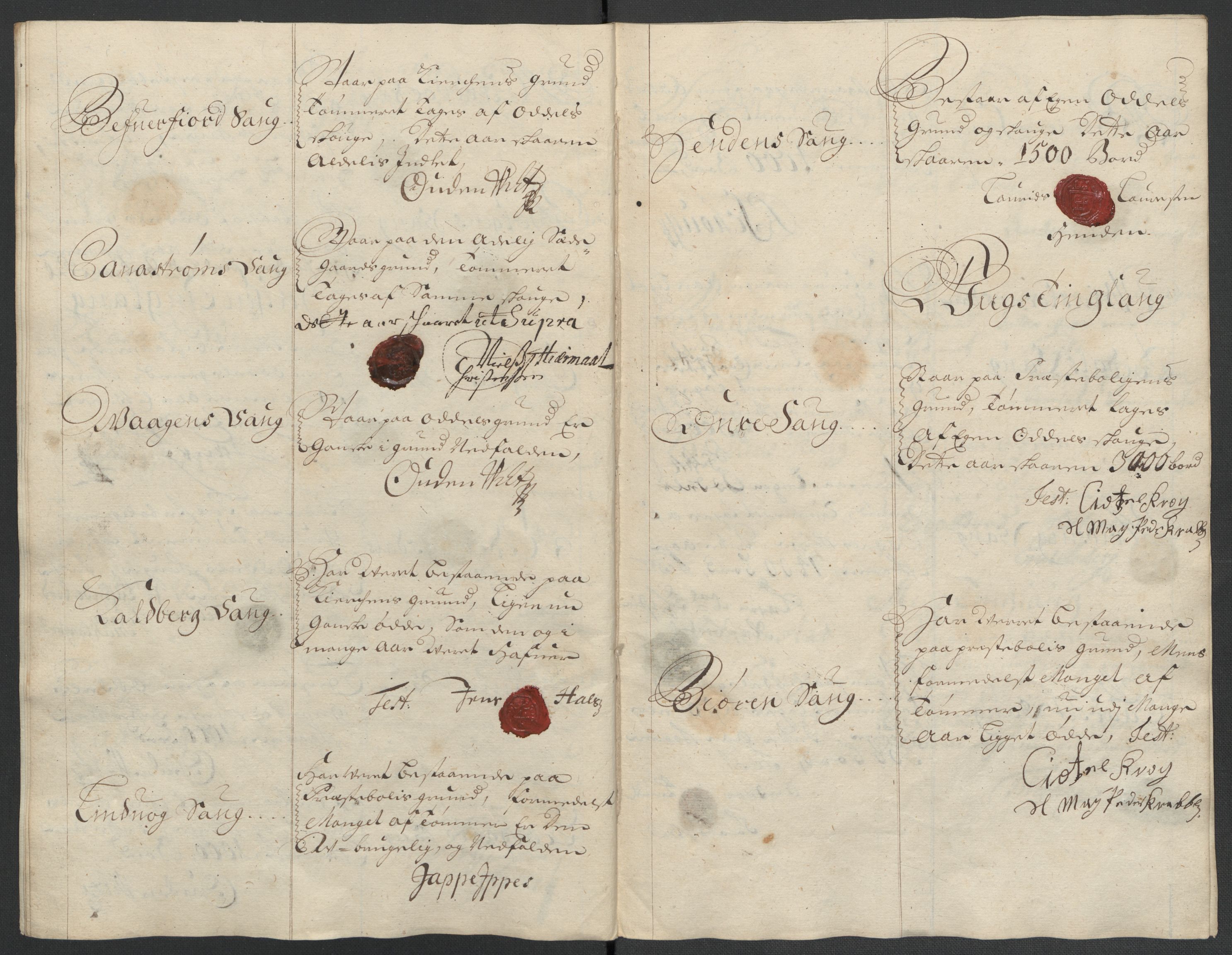 Rentekammeret inntil 1814, Reviderte regnskaper, Fogderegnskap, RA/EA-4092/R56/L3739: Fogderegnskap Nordmøre, 1700-1702, s. 424
