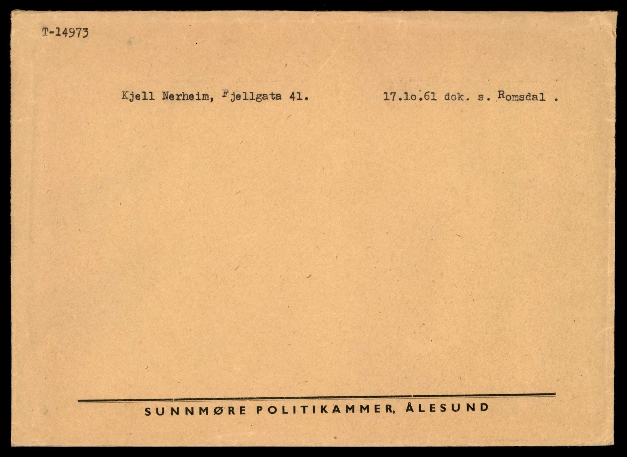 Møre og Romsdal vegkontor - Ålesund trafikkstasjon, AV/SAT-A-4099/F/Fe/L0049: Registreringskort for kjøretøy T 14864 - T 18613, 1927-1998, s. 2549