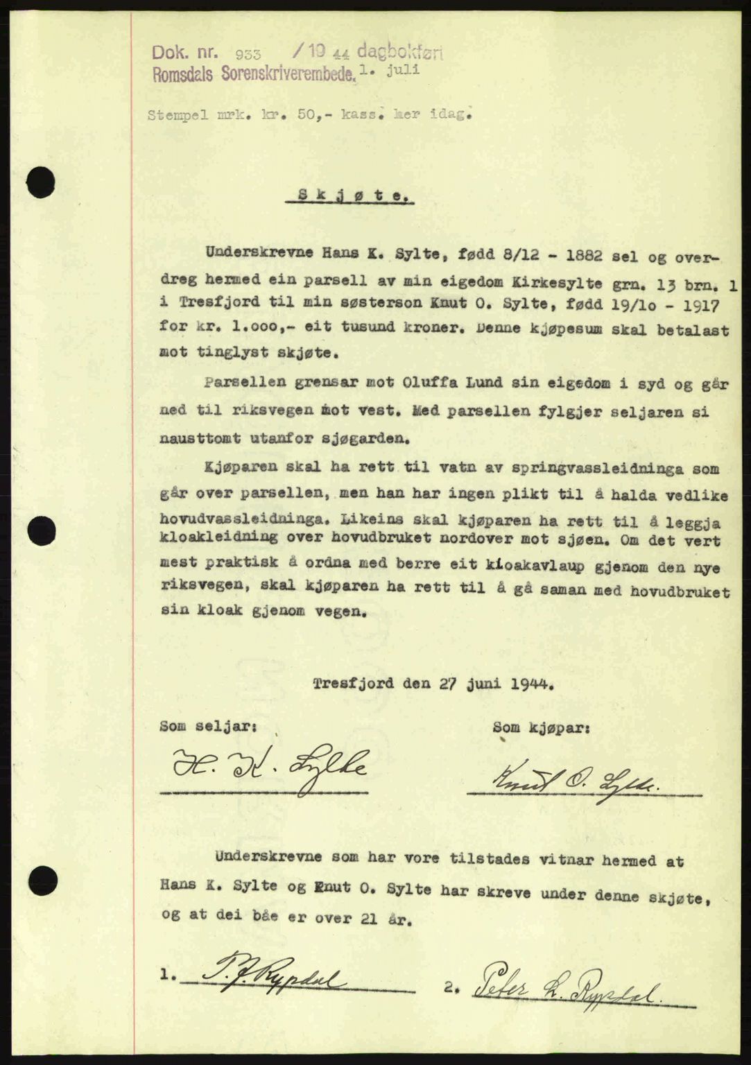 Romsdal sorenskriveri, SAT/A-4149/1/2/2C: Pantebok nr. A16, 1944-1944, Dagboknr: 933/1944