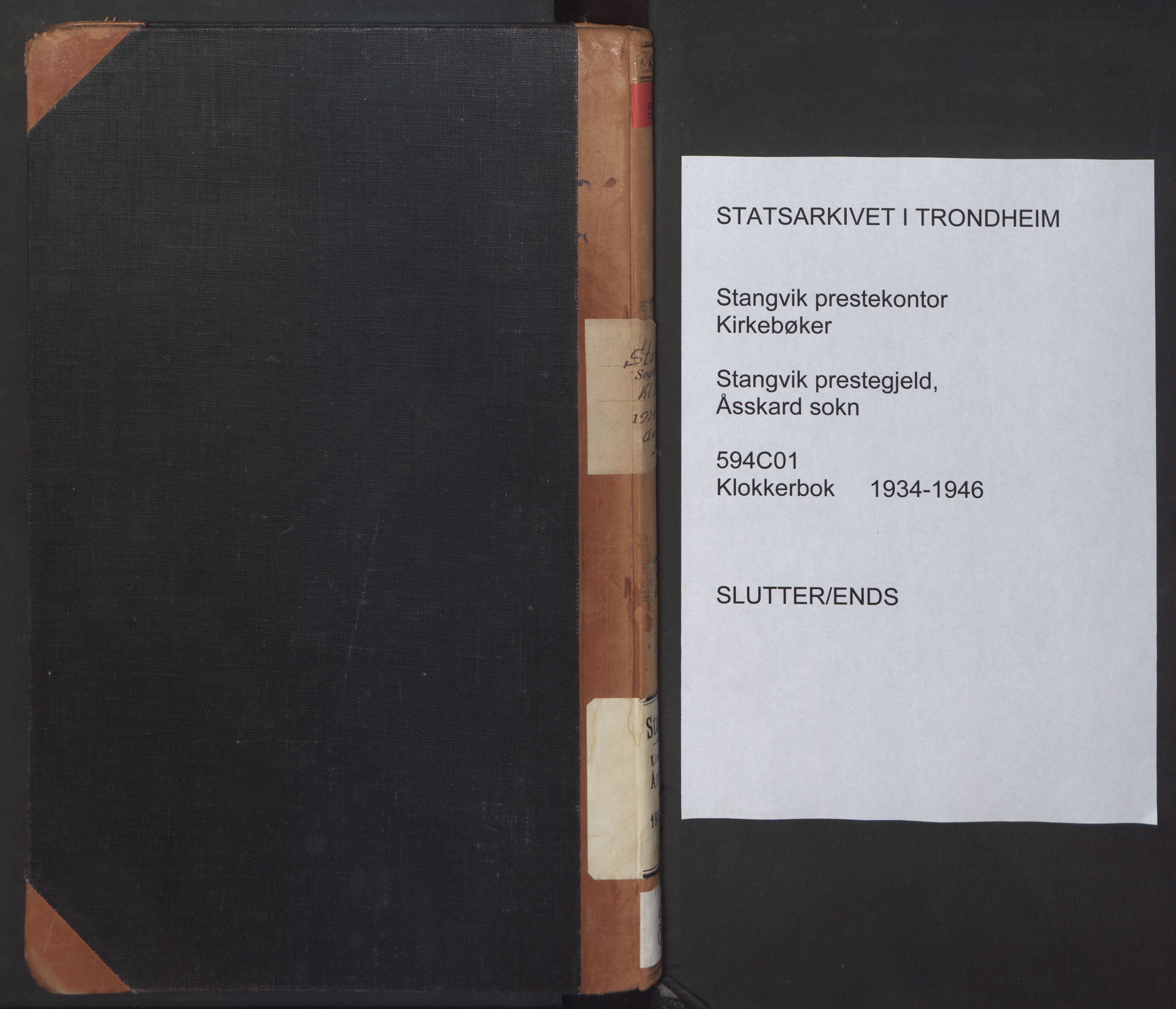 Ministerialprotokoller, klokkerbøker og fødselsregistre - Møre og Romsdal, AV/SAT-A-1454/594/L1038: Klokkerbok nr. 594C01, 1934-1946