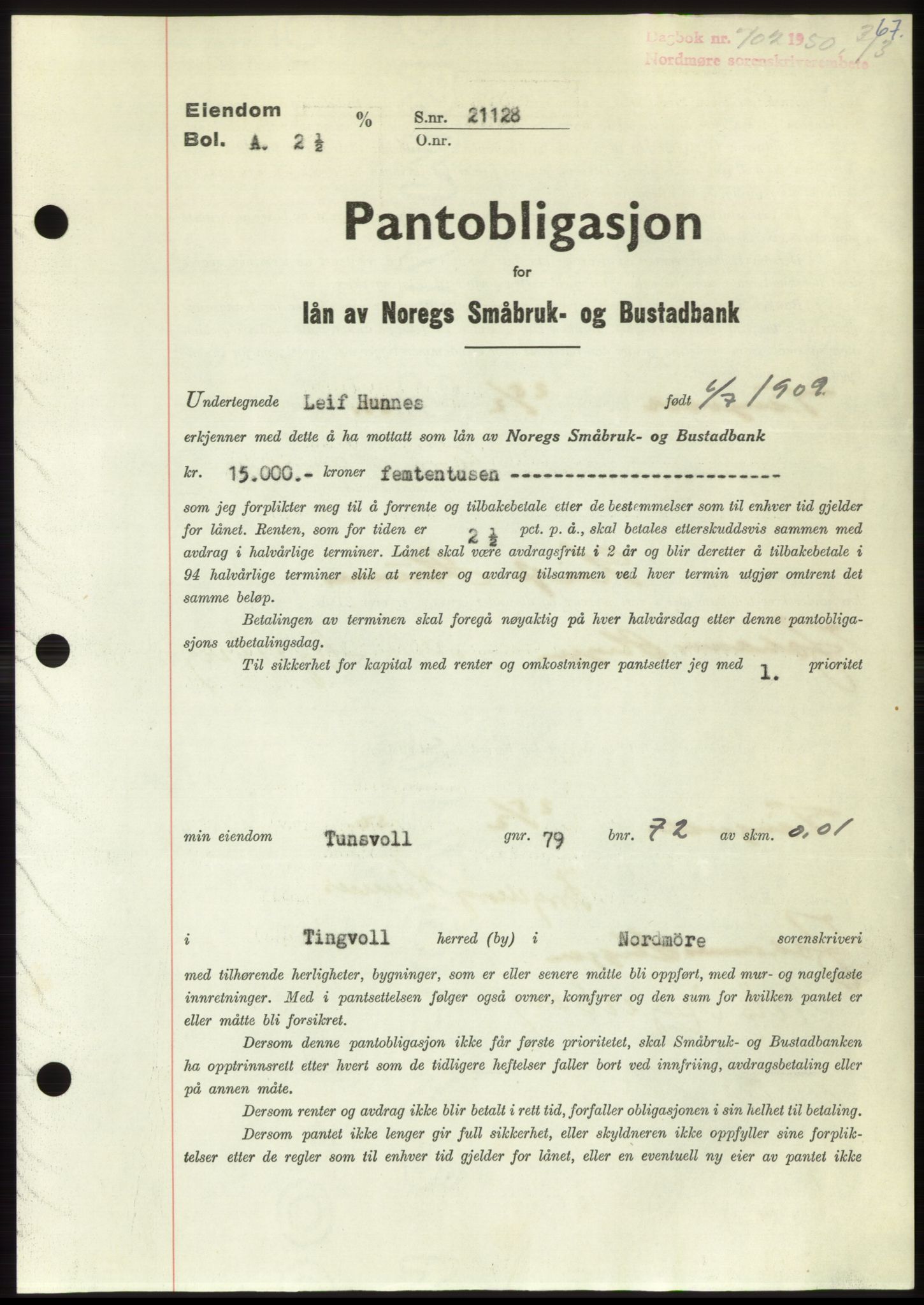 Nordmøre sorenskriveri, SAT/A-4132/1/2/2Ca: Pantebok nr. B104, 1950-1950, Dagboknr: 702/1950