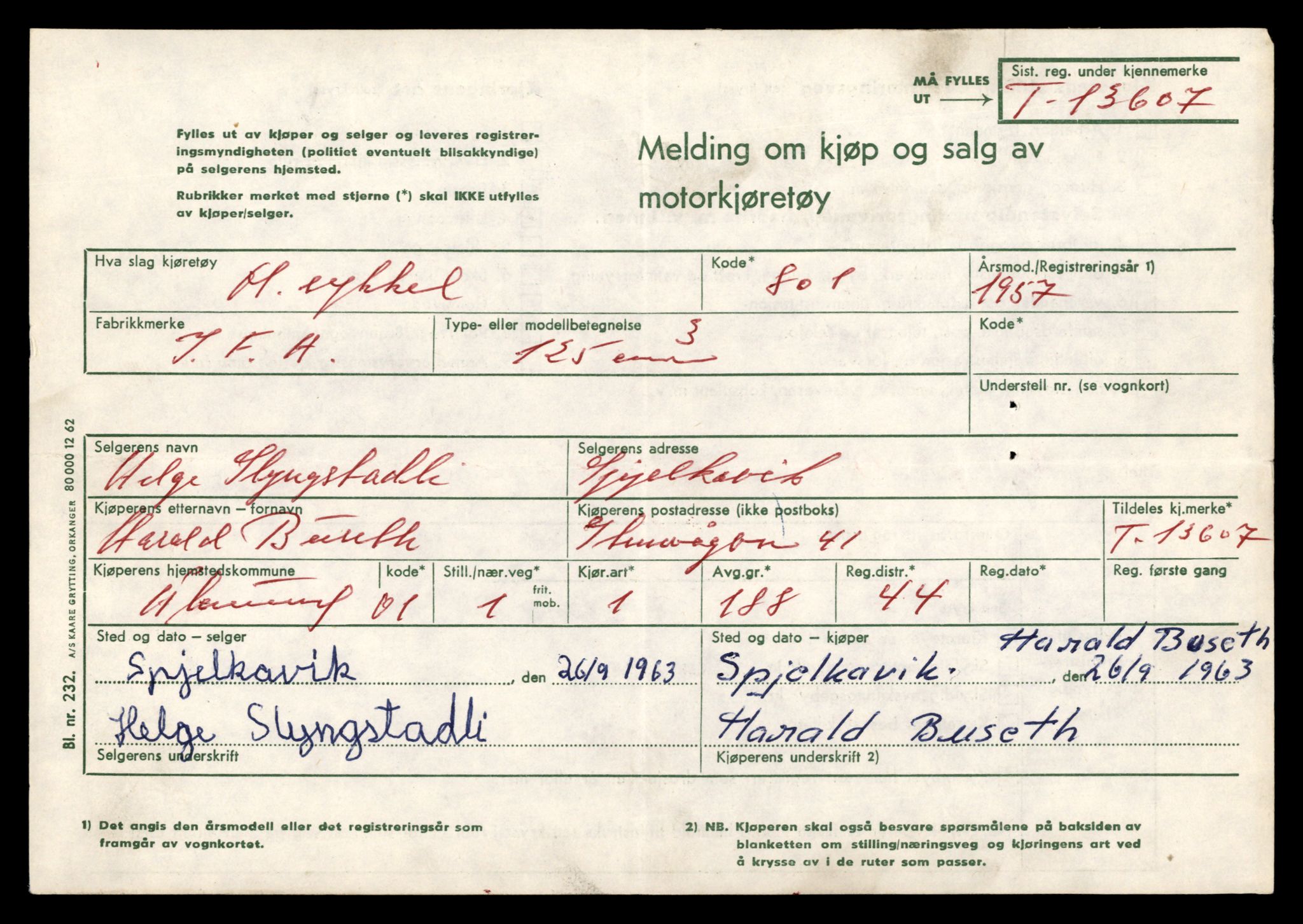 Møre og Romsdal vegkontor - Ålesund trafikkstasjon, AV/SAT-A-4099/F/Fe/L0040: Registreringskort for kjøretøy T 13531 - T 13709, 1927-1998, s. 1358